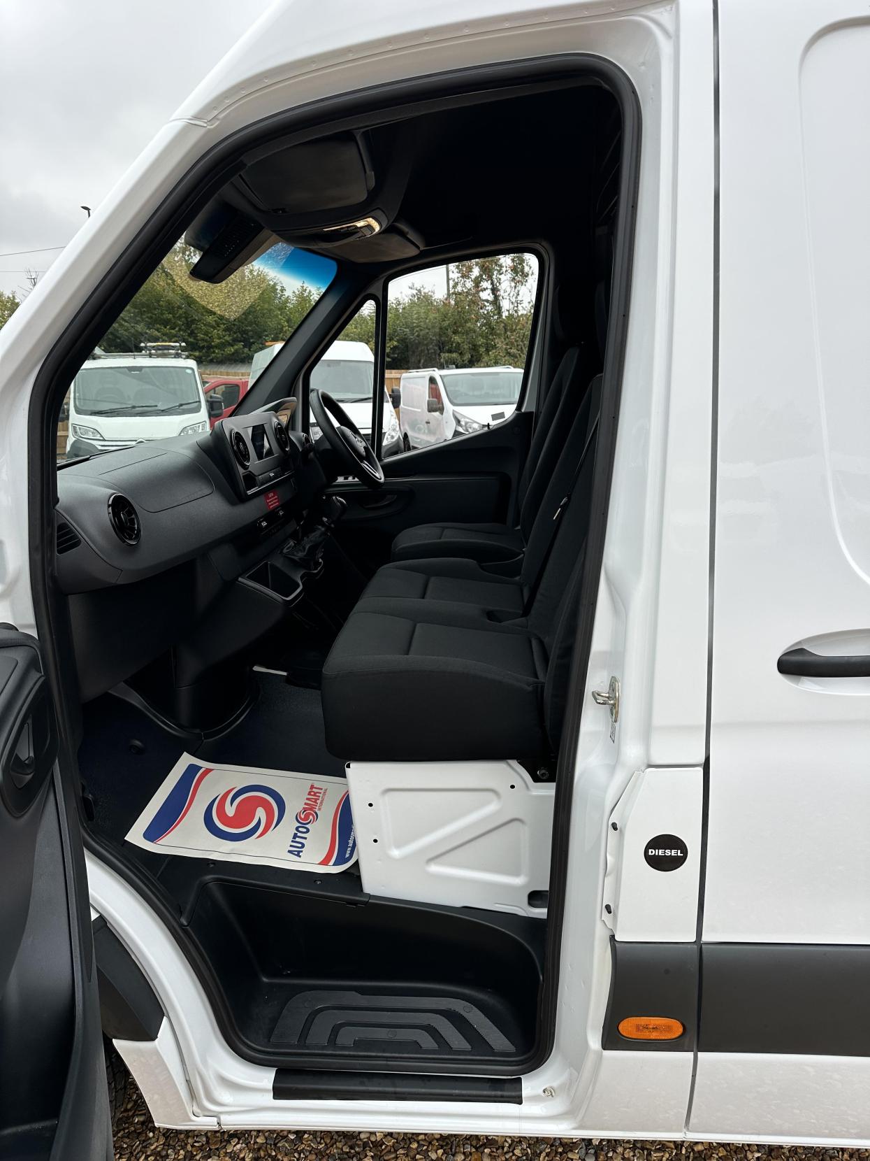 Mercedes-Benz Sprinter 2.1 314 CDI Panel Van 5dr Diesel Manual FWD L2 H2 Euro 6 (143 ps)