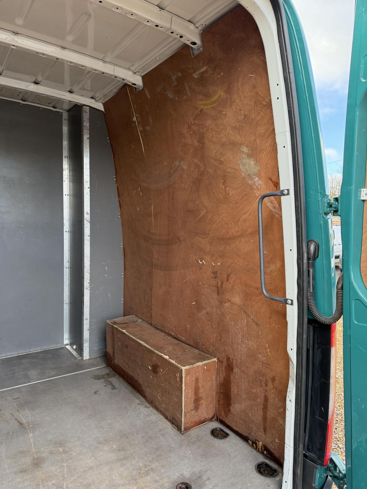 Mercedes-Benz Sprinter 2.1 314 CDI Crew Van Double Cab 5dr Diesel Manual RWD L2 H2 Euro 6 (143 ps)