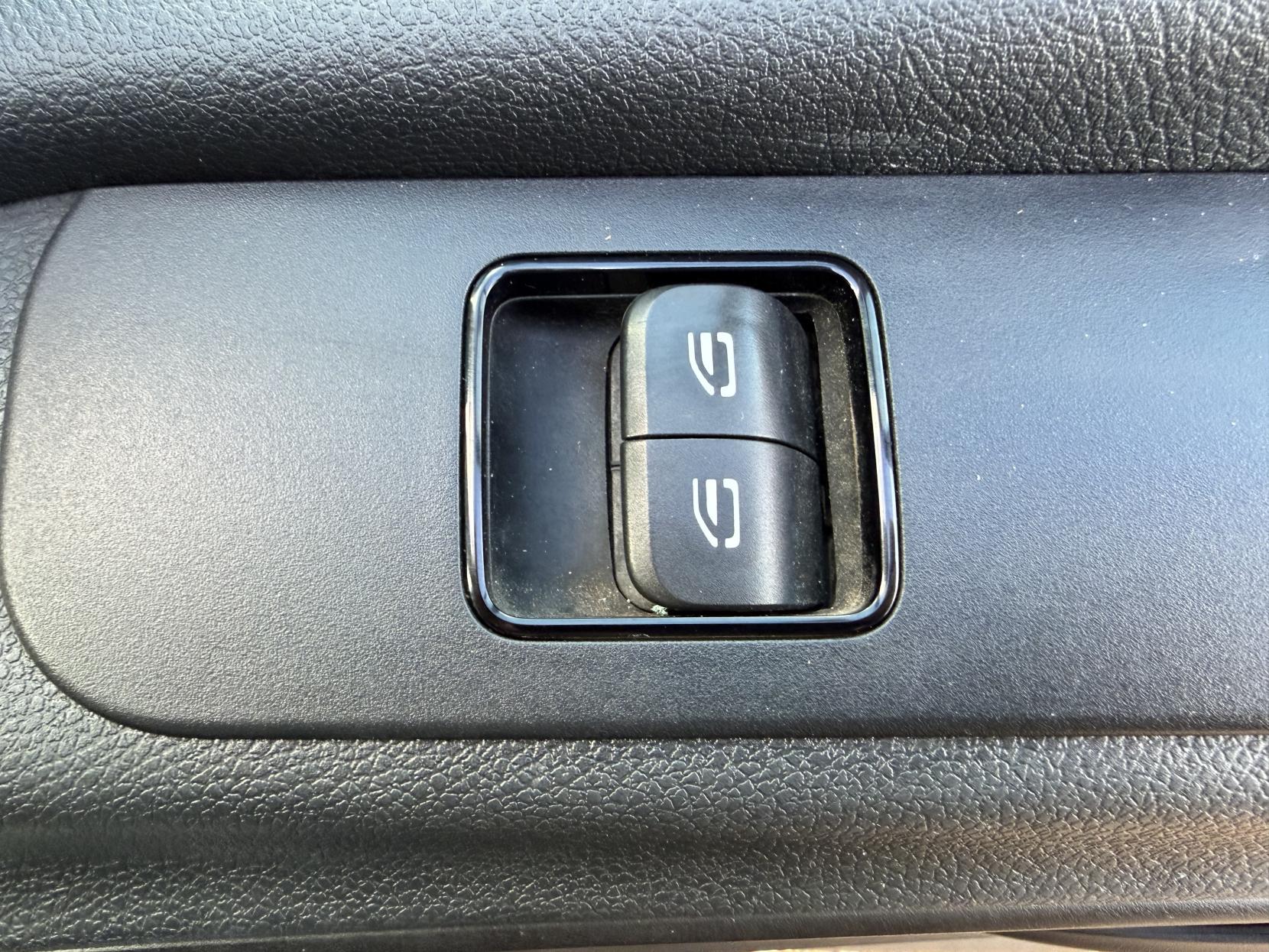 Mercedes-Benz Sprinter 2.1 314 CDI Crew Van Double Cab 5dr Diesel Manual RWD L2 H2 Euro 6 (143 ps)