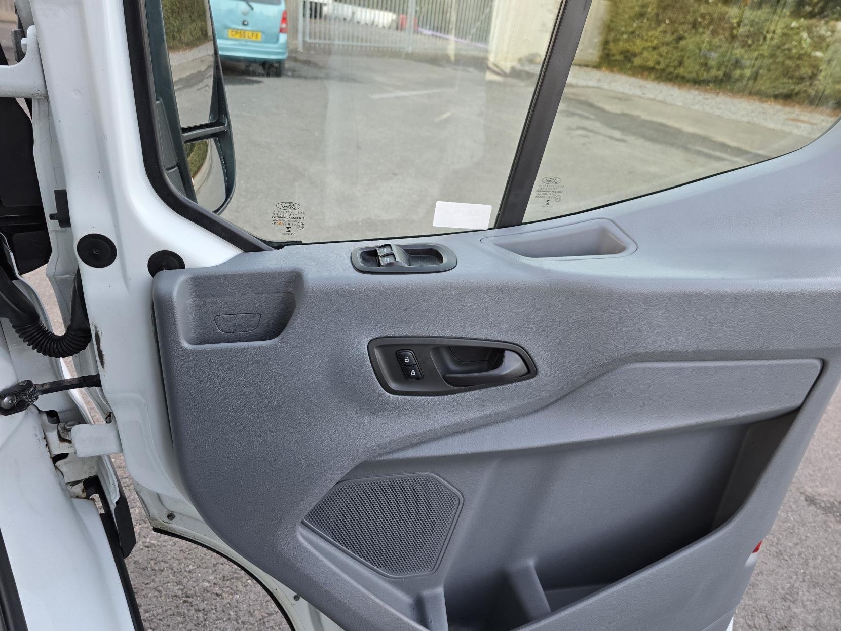 Ford Transit 2.0 350 EcoBlue Trend Panel Van 5dr Diesel Manual RWD L2 H2 Euro 6 (130 ps)