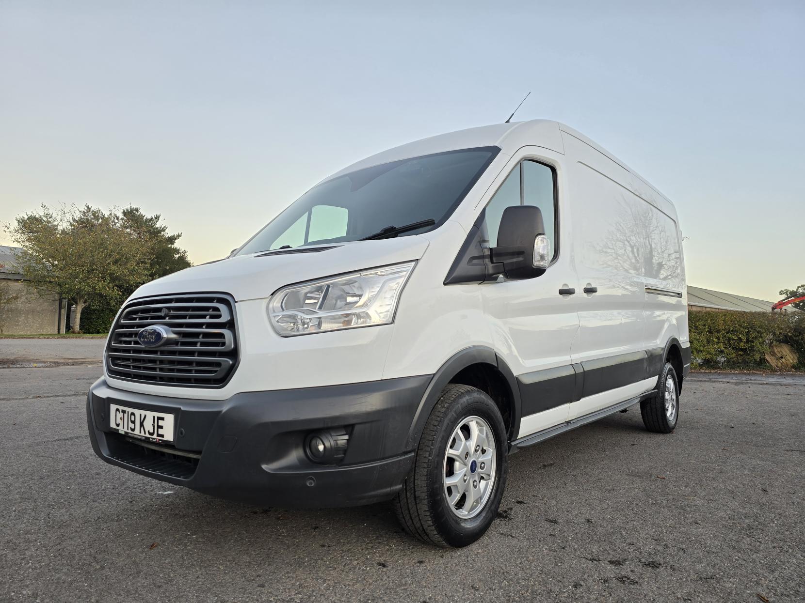 Ford Transit 2.0 350 EcoBlue Trend Panel Van 5dr Diesel Manual RWD L2 H2 Euro 6 (130 ps)