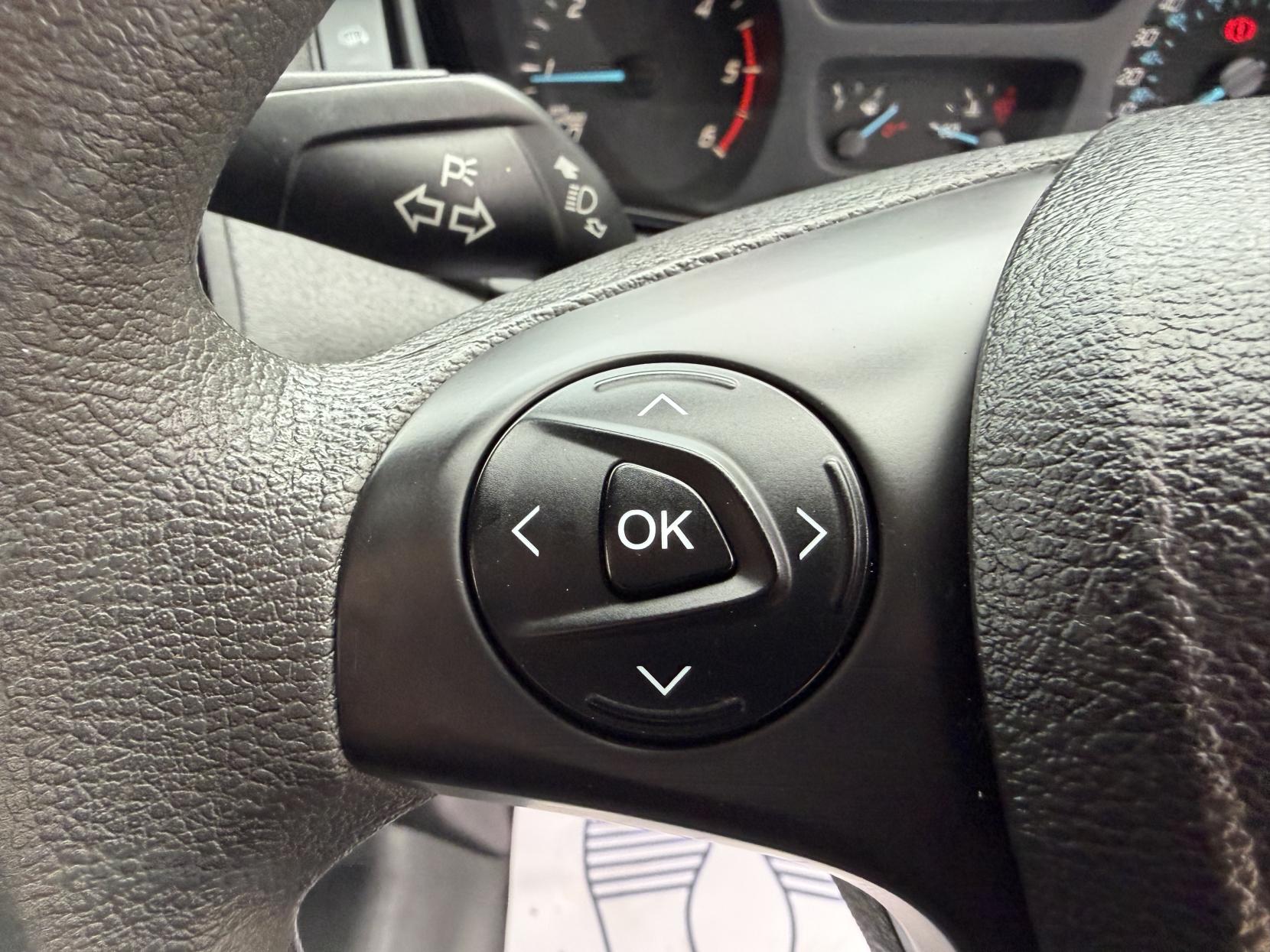 Ford Transit Custom 2.0 TDCi 310 Panel Van 5dr Diesel Manual L2 H1 (167 g/km, 104 bhp)