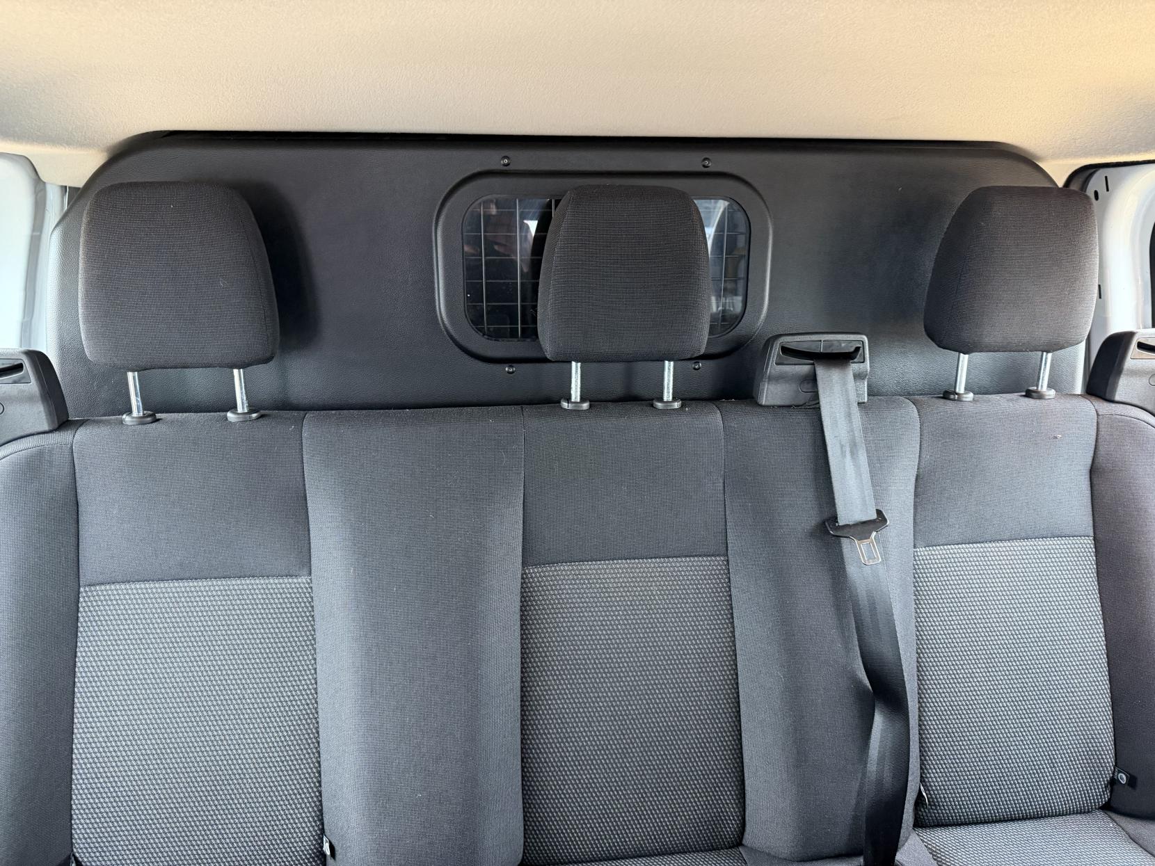 Ford Transit Custom 2.0 TDCi 310 Panel Van 5dr Diesel Manual L2 H1 (167 g/km, 104 bhp)