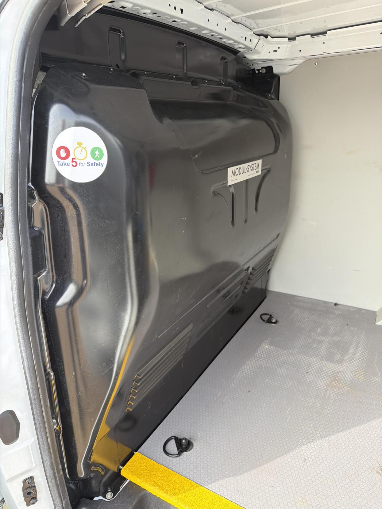 Ford Transit Connect 1.5 TDCi 220 Panel Van 5dr Diesel Manual L1 H1 (124 g/km, 99 bhp)