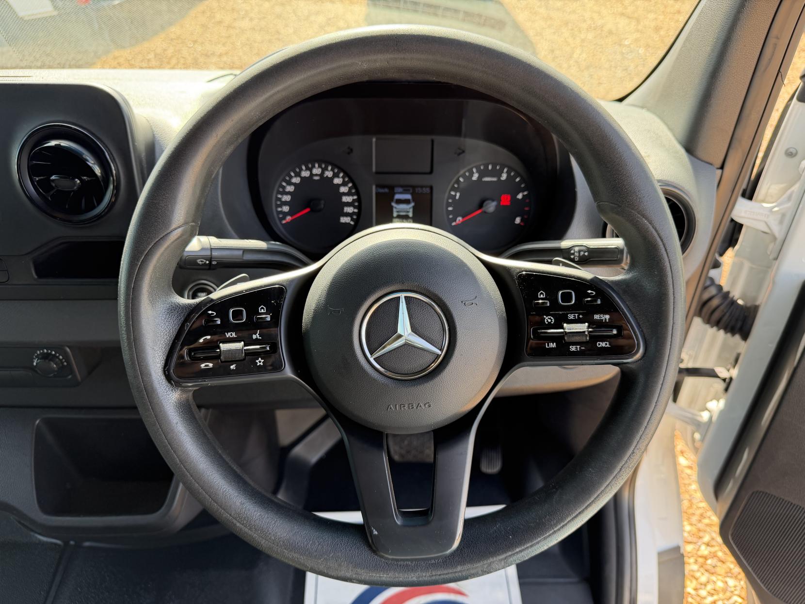 2020 Mercedes-Benz Sprinter 2.1 314 CDI Panel Van 5dr Diesel G-Tronic+ RWD L3 H2 Euro 6 (s/s) (143 ps) - Thumbnail 31