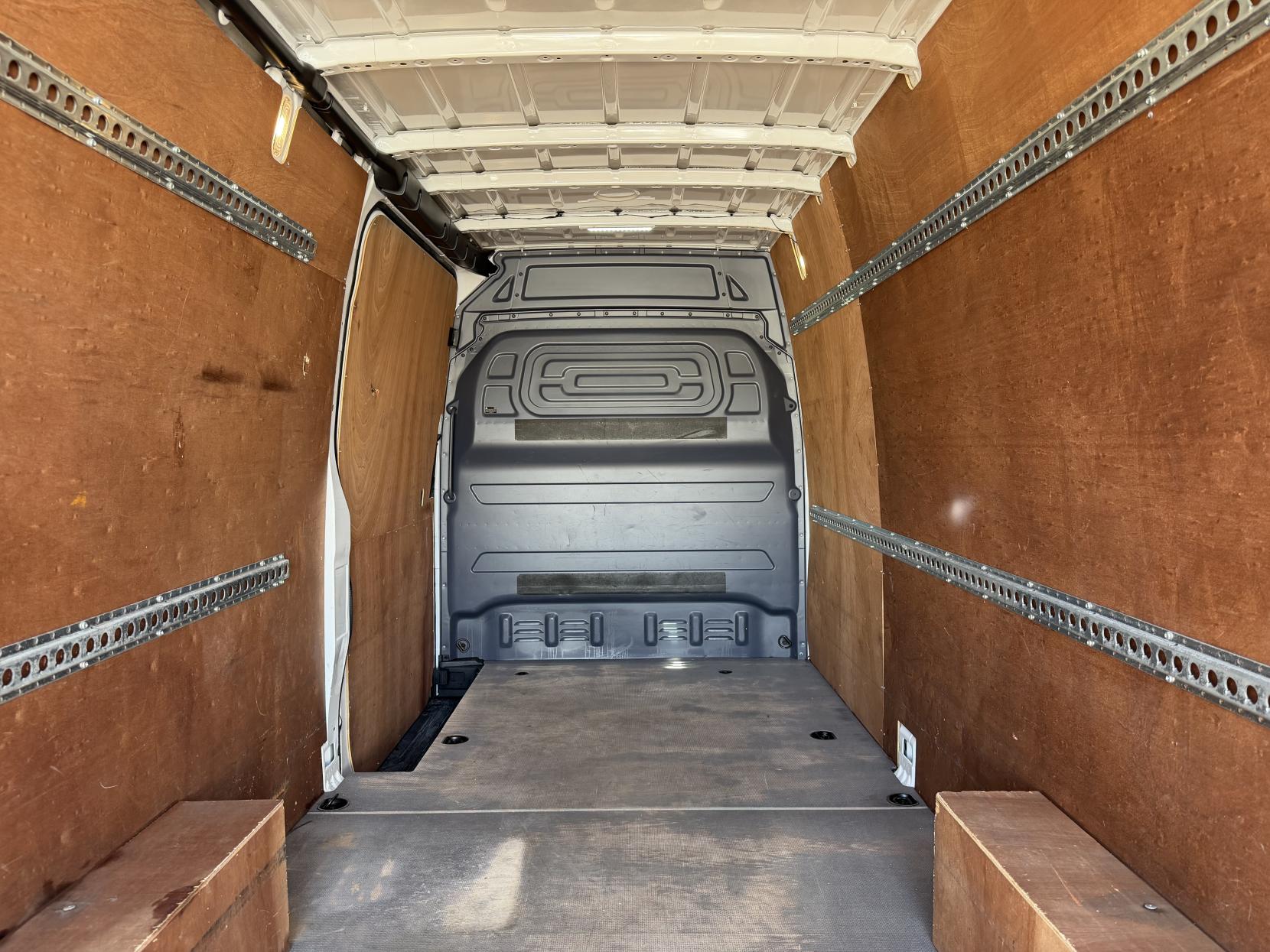 2020 Mercedes-Benz Sprinter 2.1 314 CDI Panel Van 5dr Diesel G-Tronic+ RWD L3 H2 Euro 6 (s/s) (143 ps) - Thumbnail 44