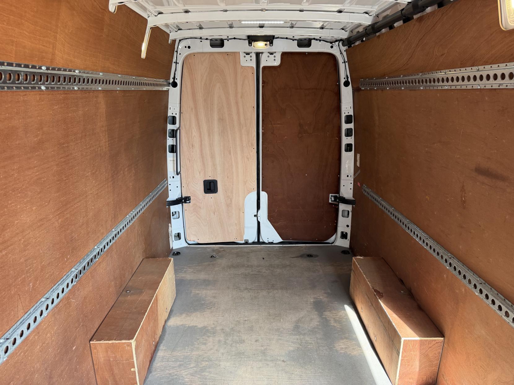 2020 Mercedes-Benz Sprinter 2.1 314 CDI Panel Van 5dr Diesel G-Tronic+ RWD L3 H2 Euro 6 (s/s) (143 ps) - Thumbnail 37