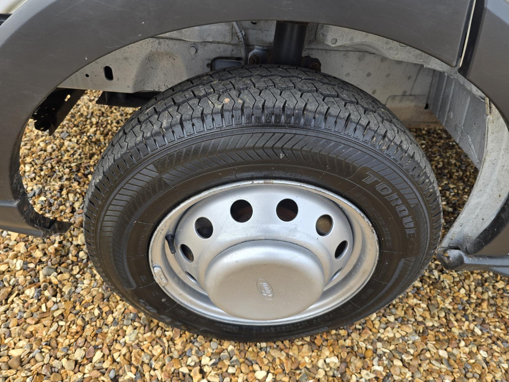 Ford Transit 2.2 TDCi 350 1-Way Double Tipper Double Cab 4dr Diesel Manual RWD L3 Euro 5 (1-Way, 1-Stop) (125 ps)