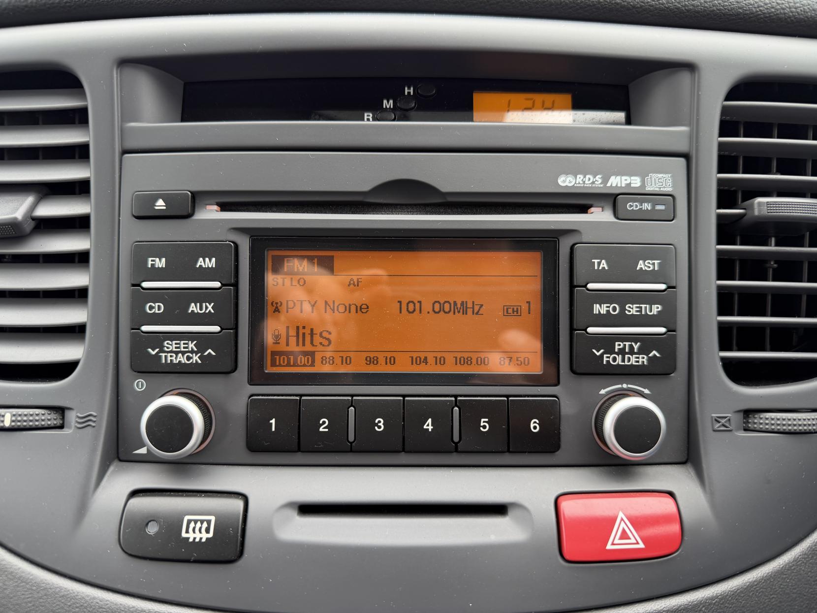 2009 Kia Rio 1.4 Hatchback 5dr Petrol Manual (139 g/km, 95 bhp) - Thumbnail 18