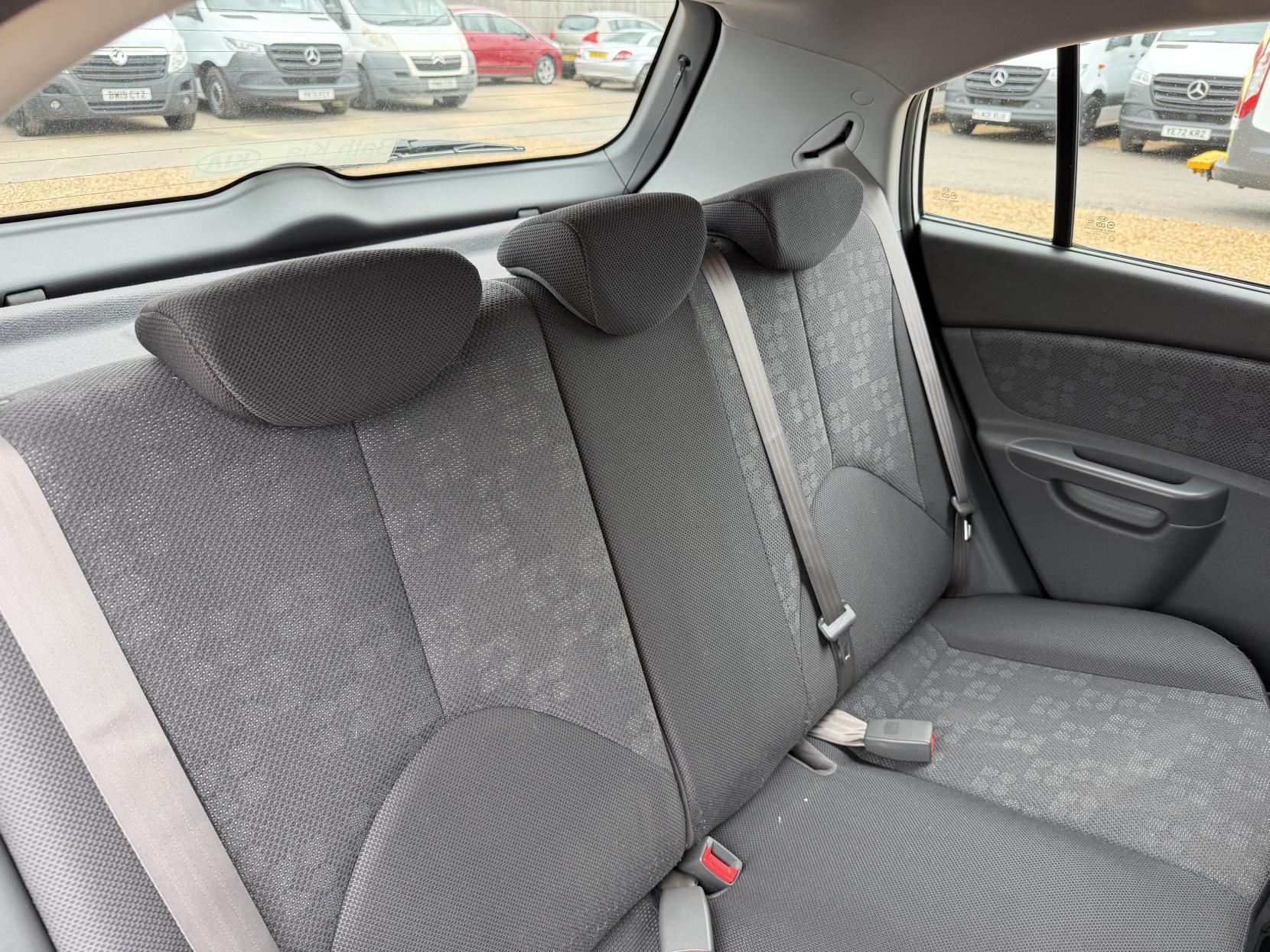 2009 Kia Rio 1.4 Hatchback 5dr Petrol Manual (139 g/km, 95 bhp) - Thumbnail 27
