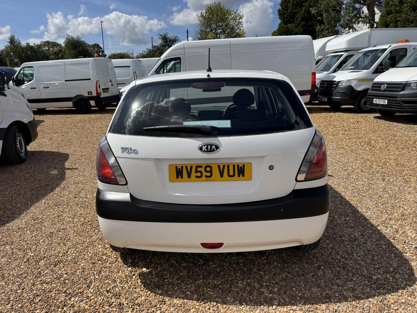 2009 Kia Rio 1.4 Hatchback 5dr Petrol Manual (139 g/km, 95 bhp) - Thumbnail 5