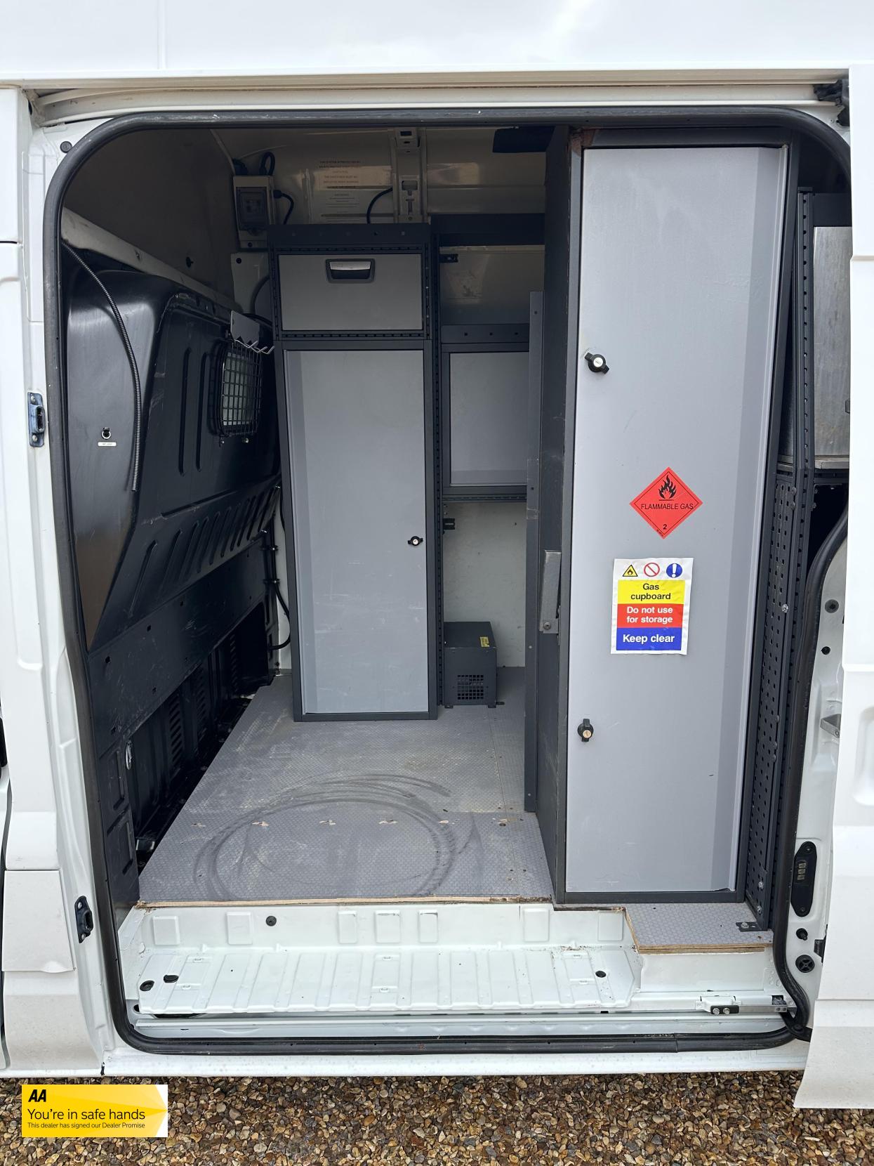 Ford Transit 2.2 TDCi 350 Panel Van 3dr Diesel Manual RWD L3 H3 (224 g/km, 98 bhp)