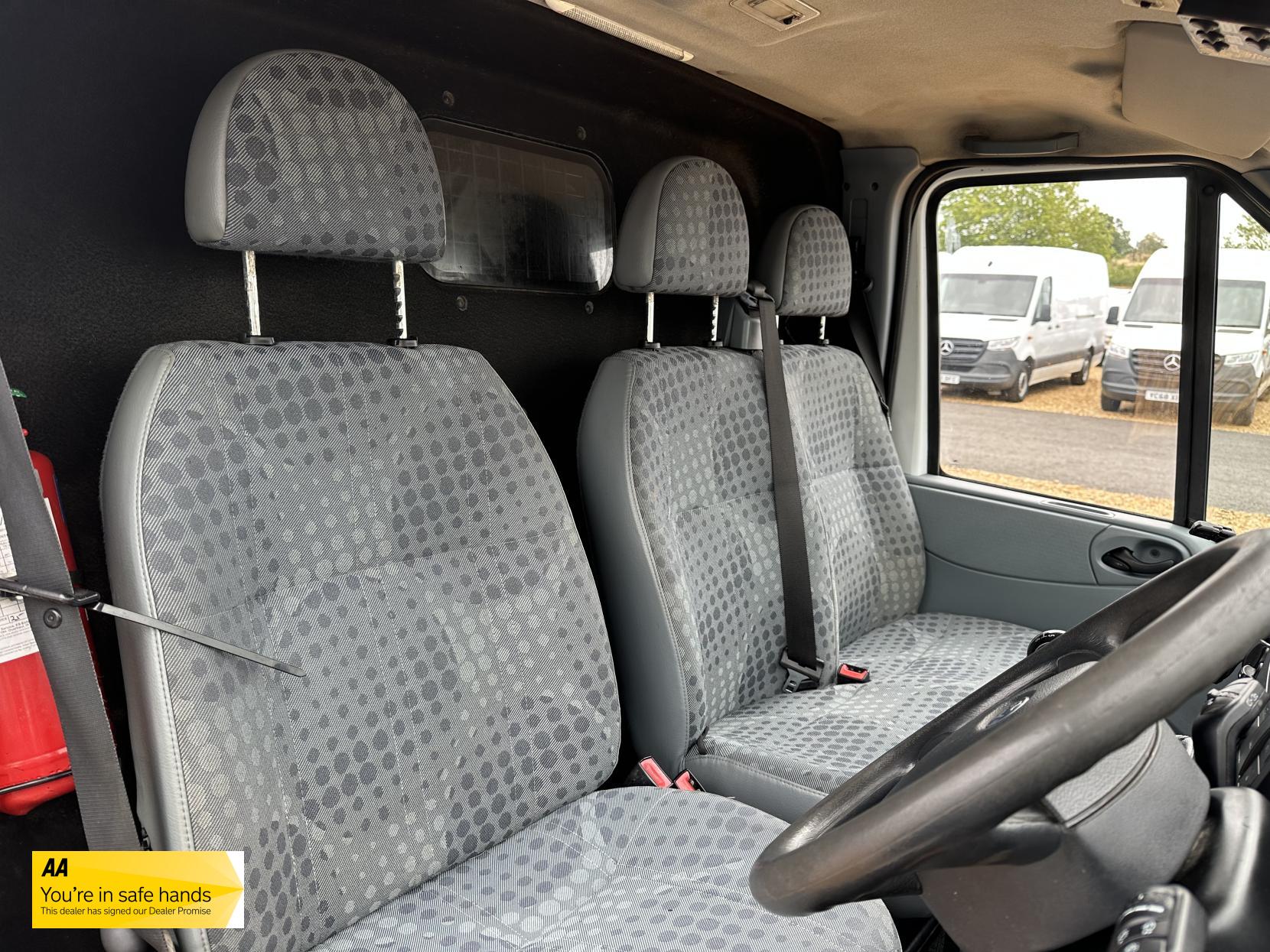 Ford Transit 2.2 TDCi 350 Panel Van 3dr Diesel Manual RWD L3 H3 (224 g/km, 98 bhp)