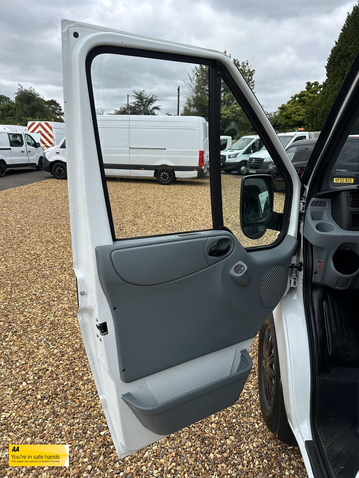 Ford Transit 2.2 TDCi 350 Panel Van 3dr Diesel Manual RWD L3 H3 (224 g/km, 98 bhp)