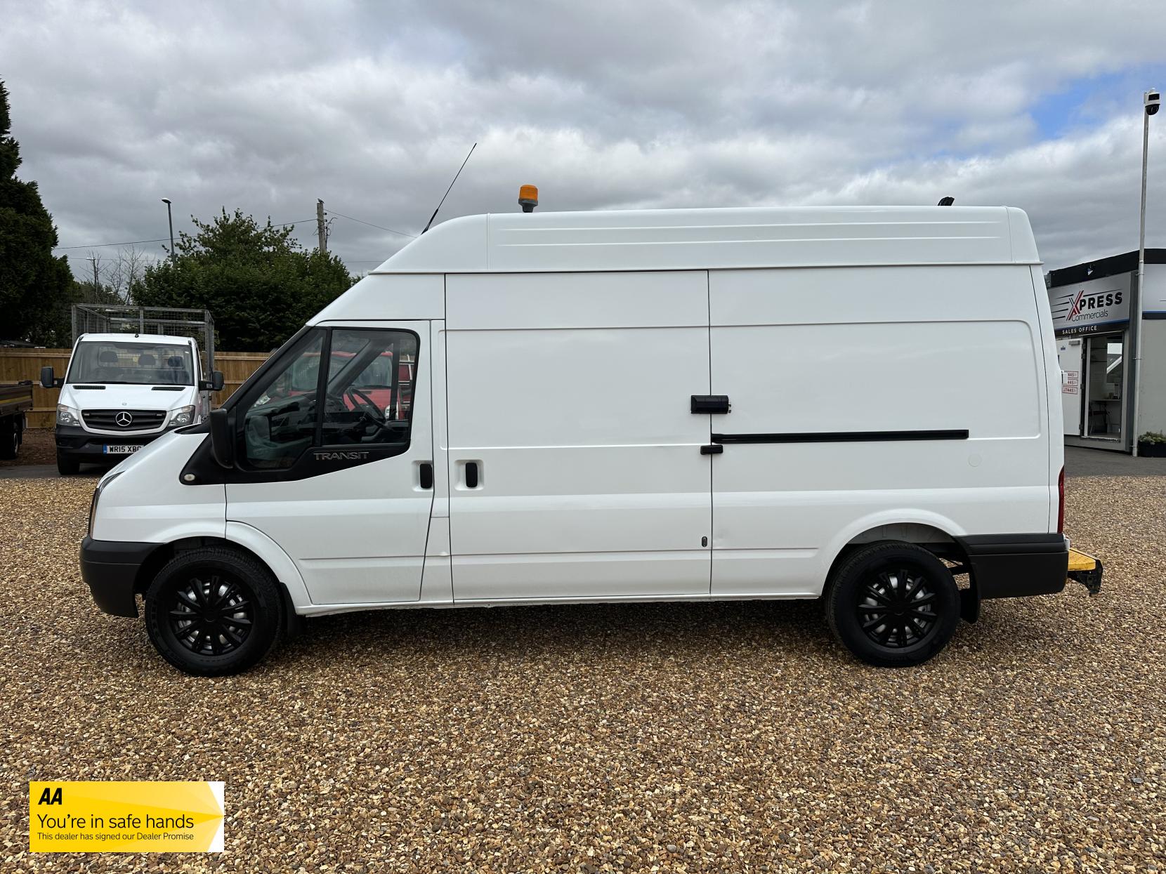 Ford Transit 2.2 TDCi 350 Panel Van 3dr Diesel Manual RWD L3 H3 (224 g/km, 98 bhp)