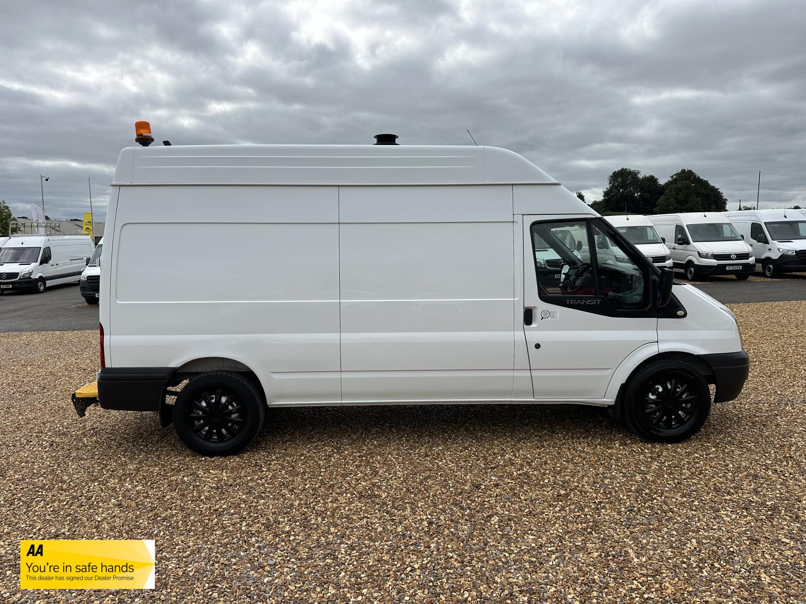 Ford Transit 2.2 TDCi 350 Panel Van 3dr Diesel Manual RWD L3 H3 (224 g/km, 98 bhp)