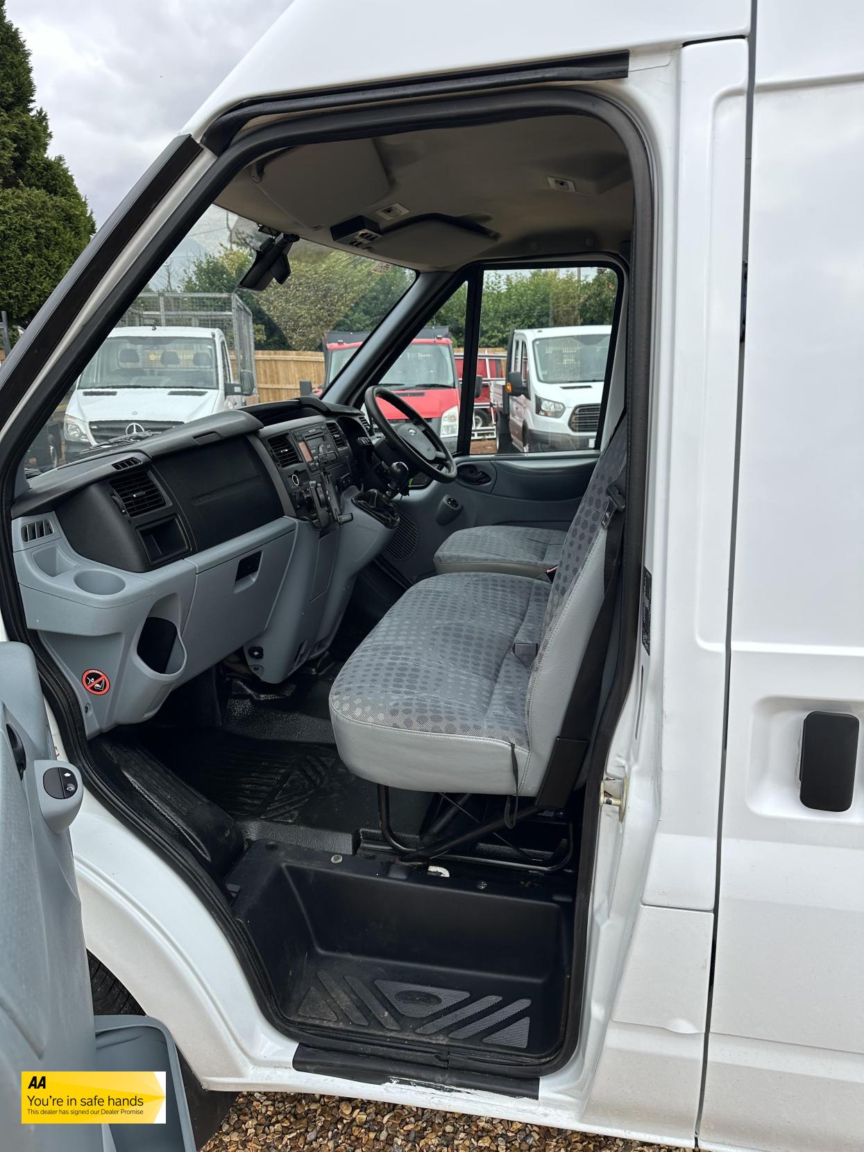 Ford Transit 2.2 TDCi 350 Panel Van 3dr Diesel Manual RWD L3 H3 (224 g/km, 98 bhp)