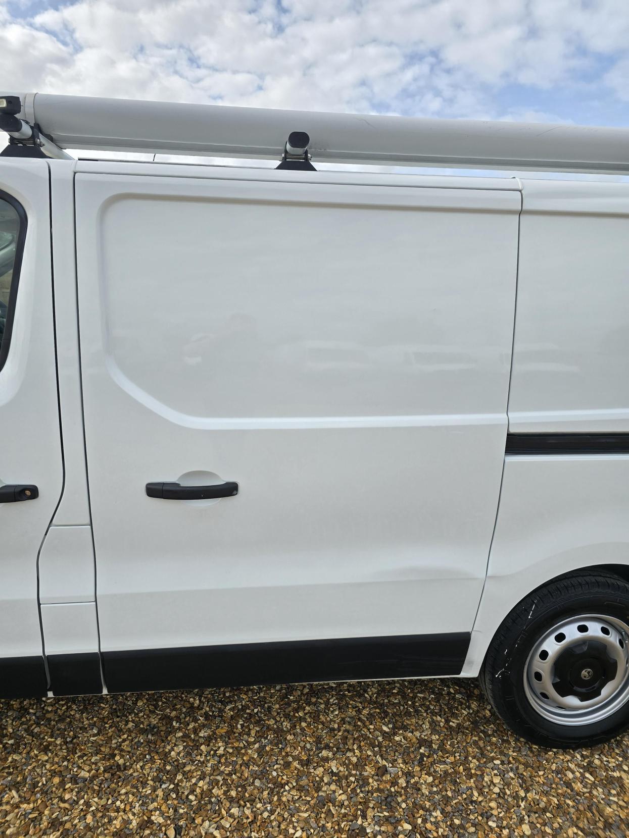 Vauxhall Vivaro 1.6 CDTi 2900 Panel Van 5dr Diesel Manual L1 H1 Euro 6 (s/s) (95 ps)