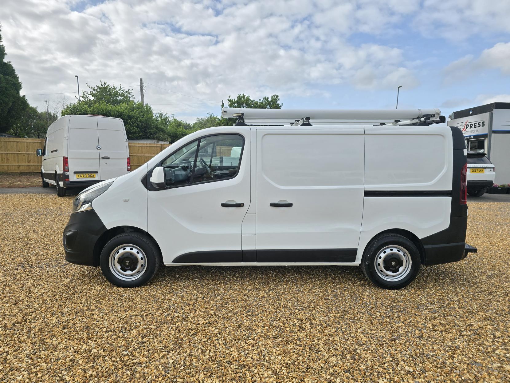 Vauxhall Vivaro 1.6 CDTi 2900 Panel Van 5dr Diesel Manual L1 H1 Euro 6 (s/s) (95 ps)