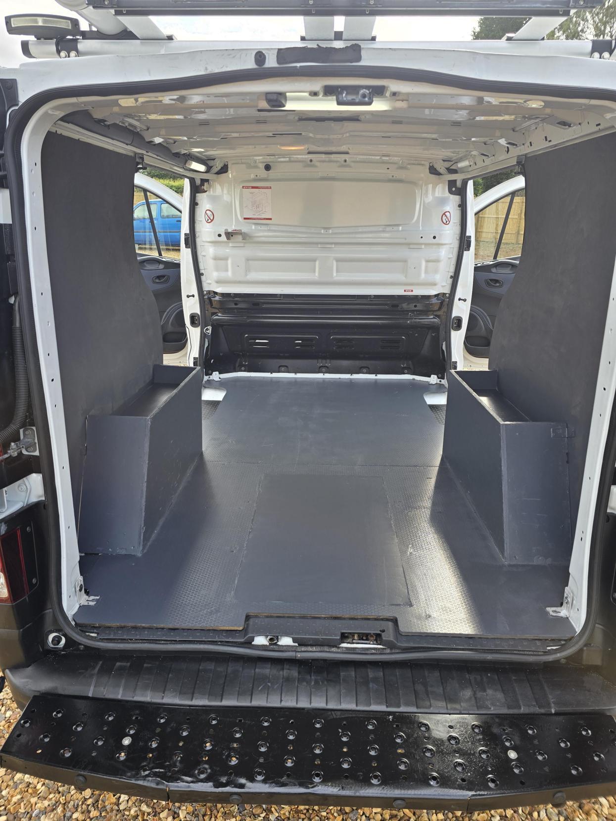 Vauxhall Vivaro 1.6 CDTi 2900 Panel Van 5dr Diesel Manual L1 H1 Euro 6 (s/s) (95 ps)