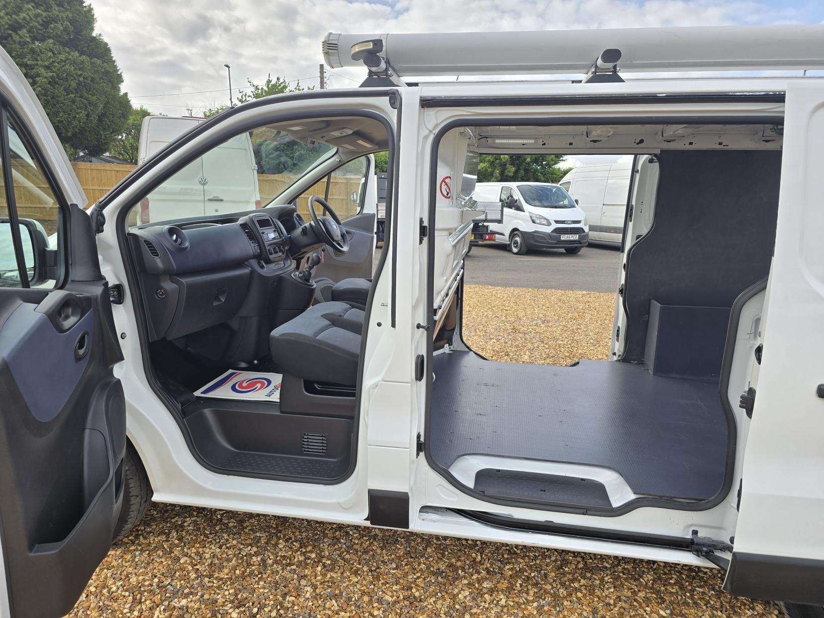Vauxhall Vivaro 1.6 CDTi 2900 Panel Van 5dr Diesel Manual L1 H1 Euro 6 (s/s) (95 ps)