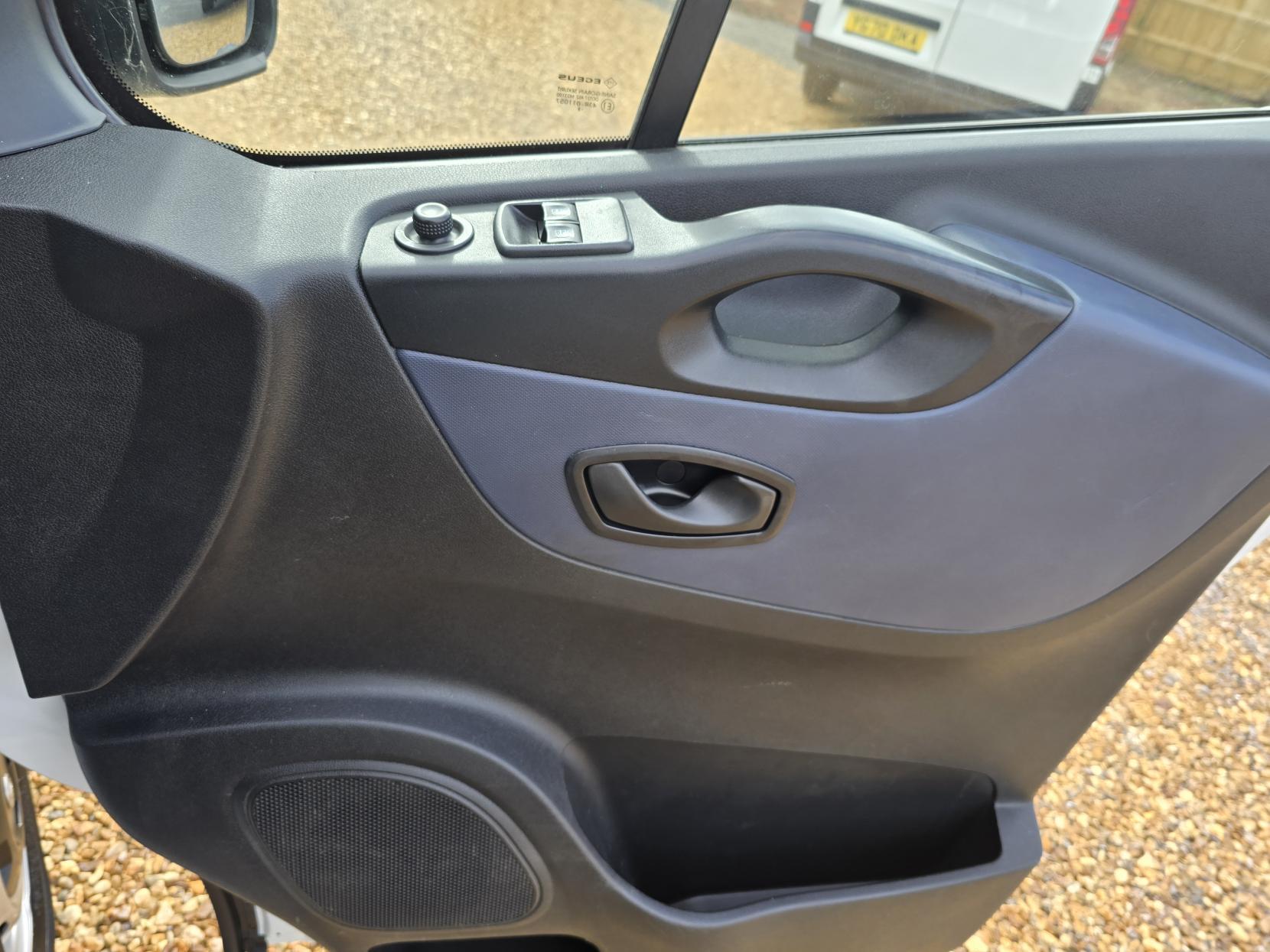 Vauxhall Vivaro 1.6 CDTi 2900 Panel Van 5dr Diesel Manual L1 H1 Euro 6 (s/s) (95 ps)