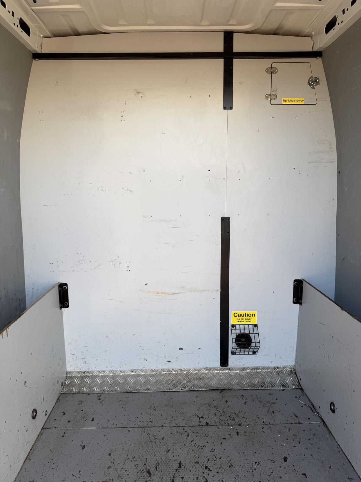 Vauxhall Movano 2.3 CDTi 3500 Panel Van 5dr Diesel Manual FWD L2 H2 Euro 6 (130 ps)