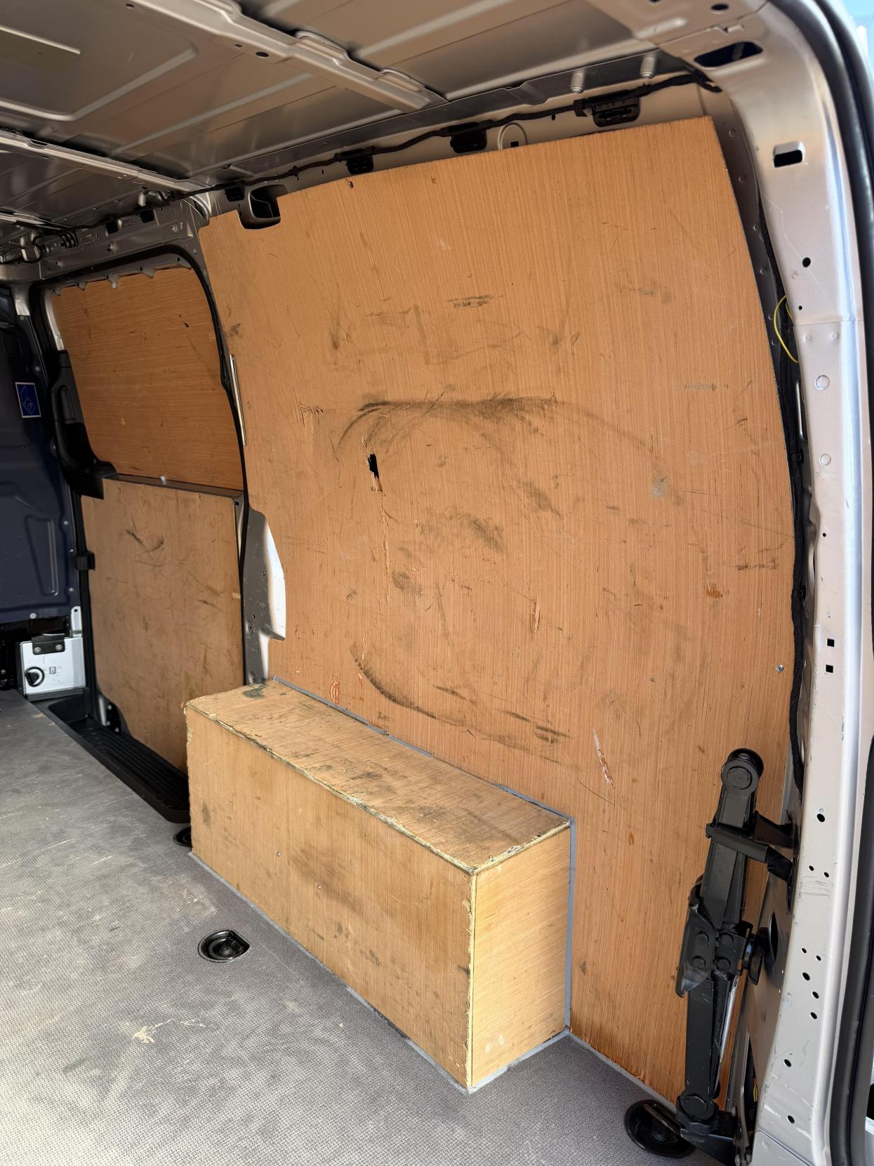 2022 Mercedes-Benz Vito 2.0 114 CDI Progressive Panel Van 5dr Diesel G-Tronic RWD L2 Euro 6 (s/s) (LWB) (136 ps) - Thumbnail 41
