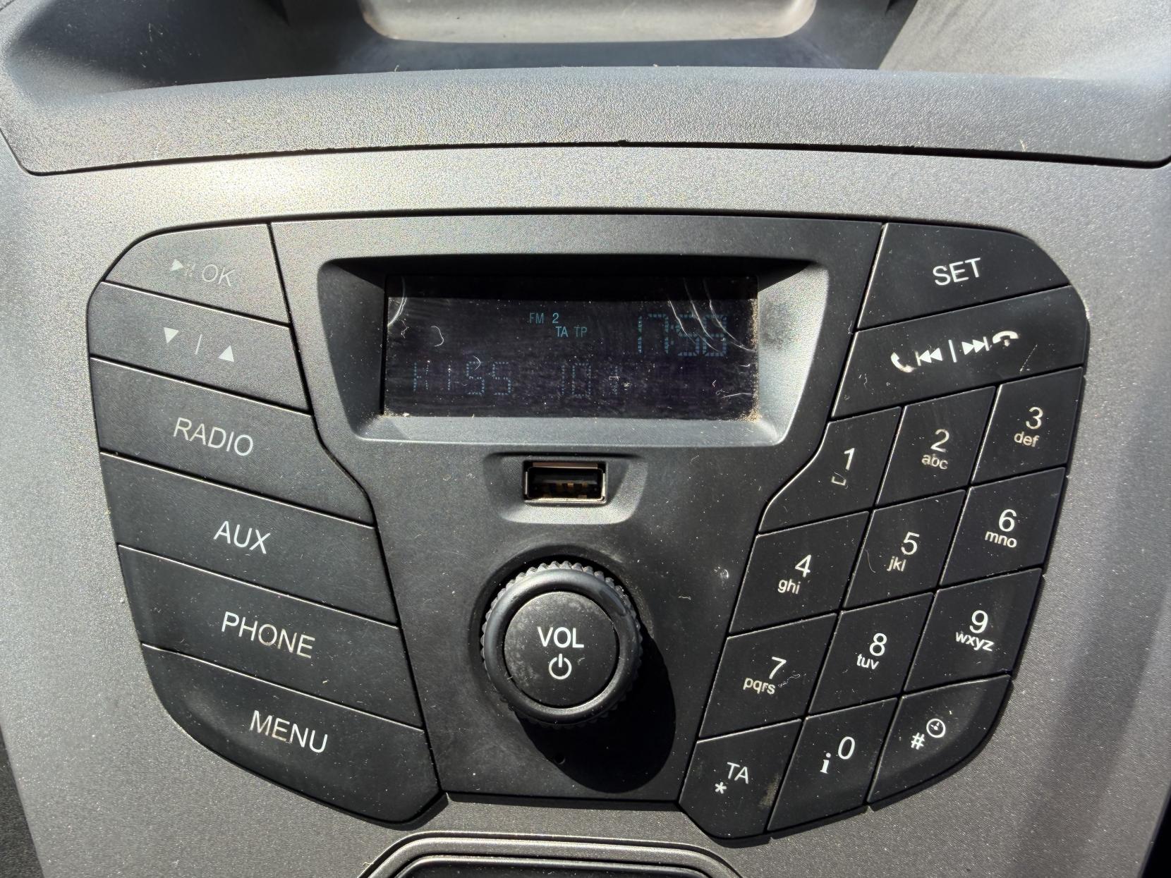 2016 Ford Transit 2.2 TDCi 350 Panel Van 5dr Diesel Manual RWD L2 H3 Euro 5 (155 ps) - Thumbnail 47