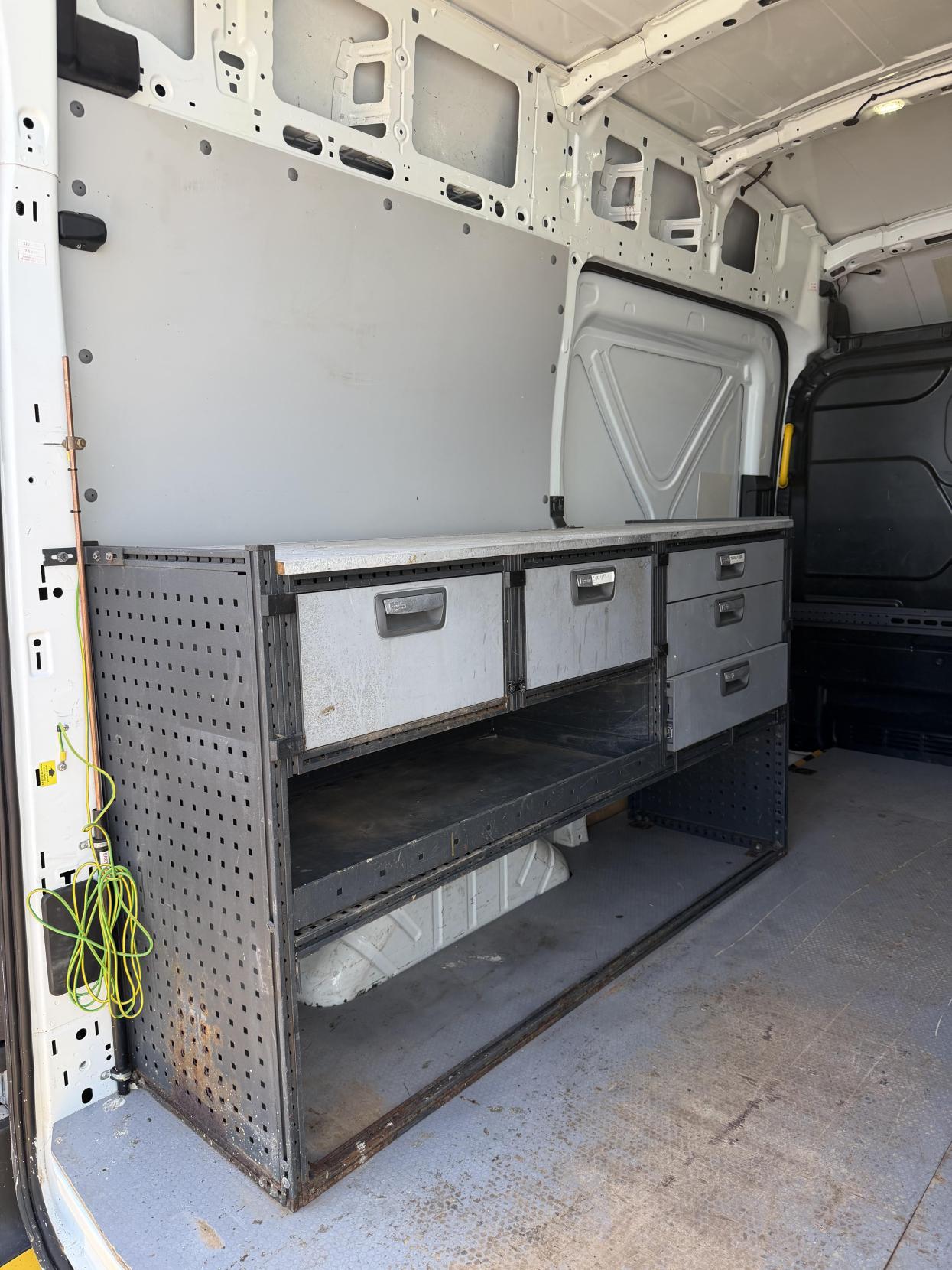 2016 Ford Transit 2.2 TDCi 350 Panel Van 5dr Diesel Manual RWD L2 H3 Euro 5 (155 ps) - Thumbnail 35