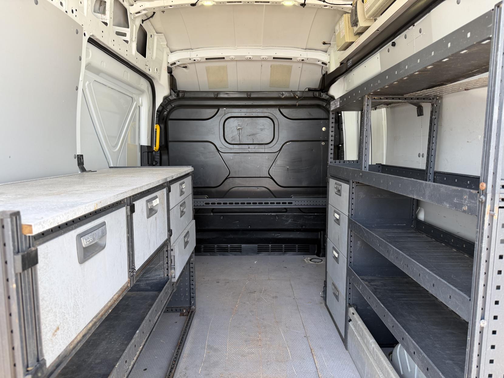 2016 Ford Transit 2.2 TDCi 350 Panel Van 5dr Diesel Manual RWD L2 H3 Euro 5 (155 ps) - Thumbnail 34