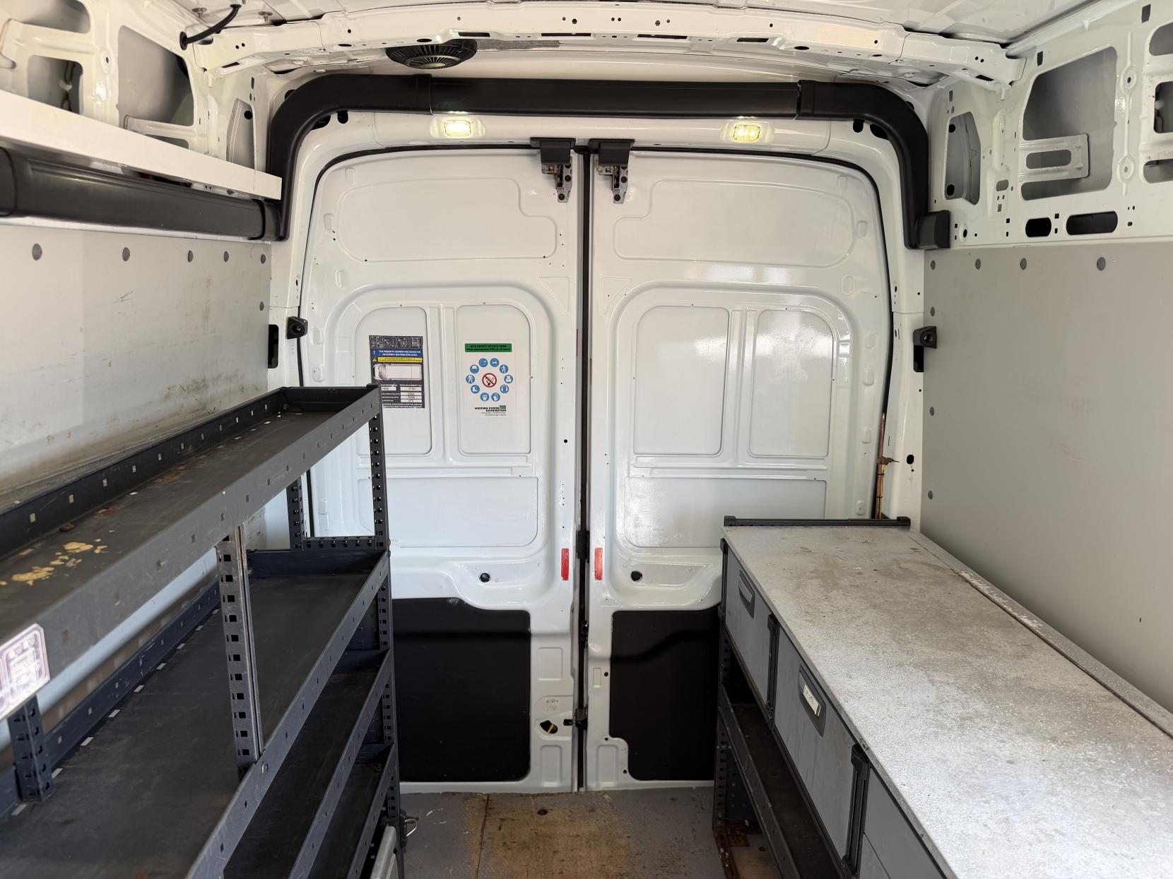 2016 Ford Transit 2.2 TDCi 350 Panel Van 5dr Diesel Manual RWD L2 H3 Euro 5 (155 ps) - Thumbnail 28