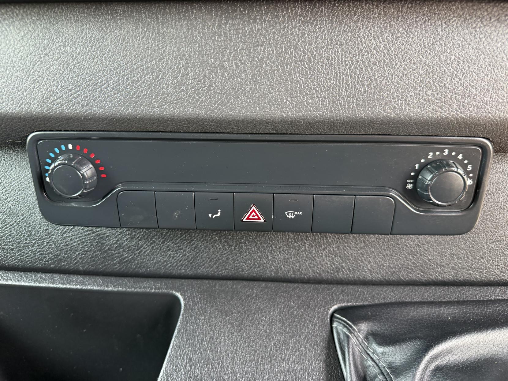 2019 Mercedes-Benz Sprinter 2.1 311 CDI Panel Van 5dr Diesel Manual RWD L3 H2 Euro 6 (114 ps) - Thumbnail 29