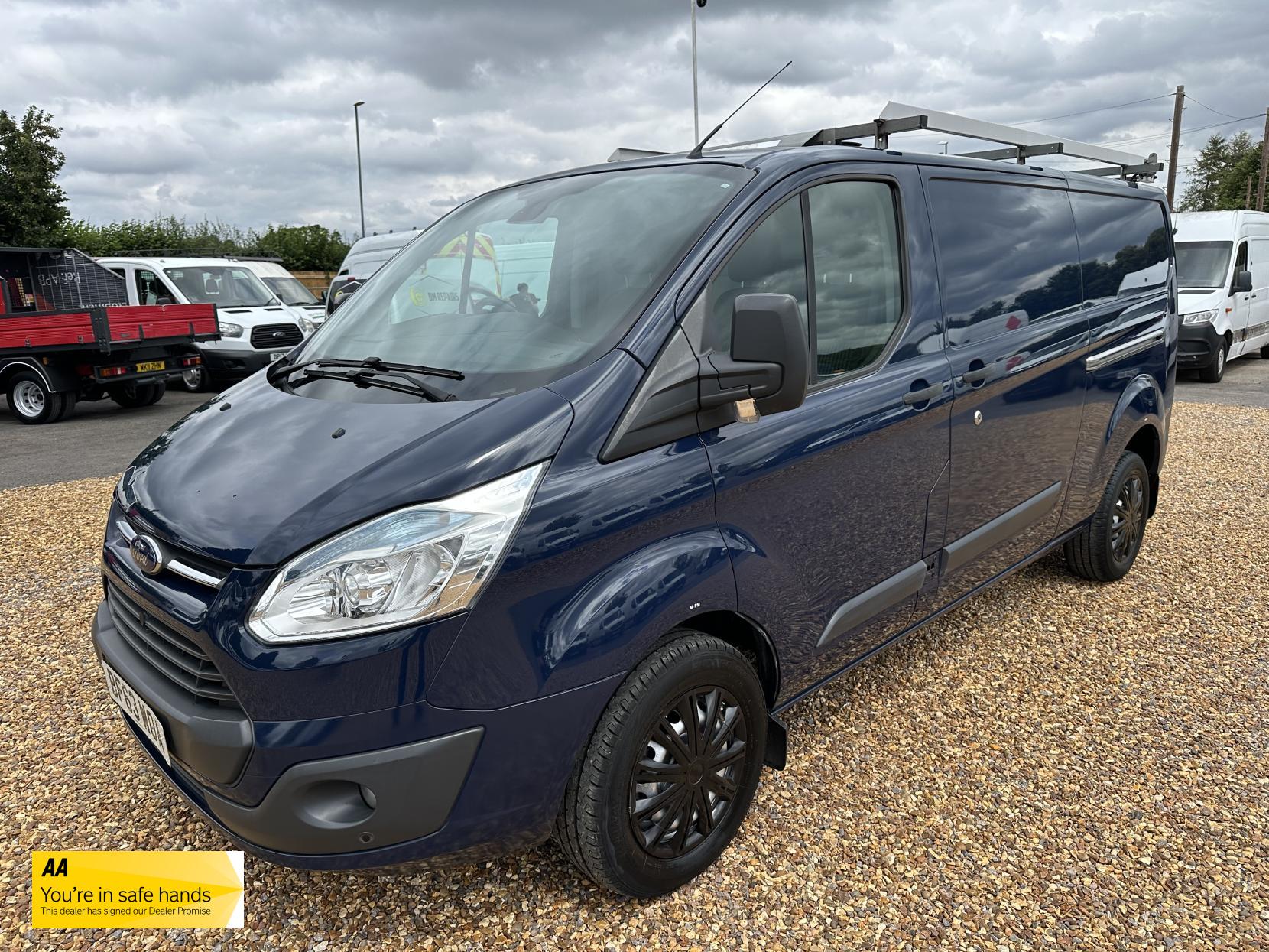 Ford Transit Custom 2.2 TDCi 330 Trend Panel Van 5dr Diesel Manual L2 H1 (197 g/km, 123 bhp)