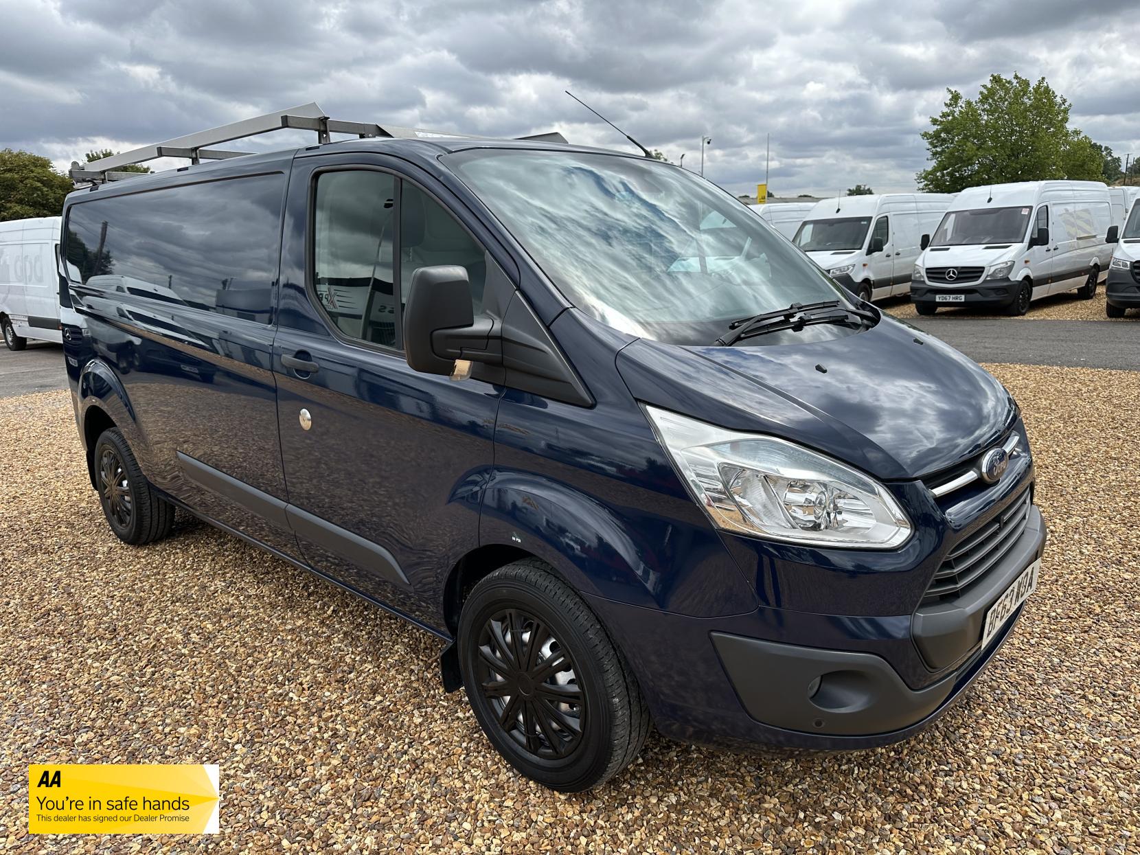 Ford Transit Custom 2.2 TDCi 330 Trend Panel Van 5dr Diesel Manual L2 H1 (197 g/km, 123 bhp)