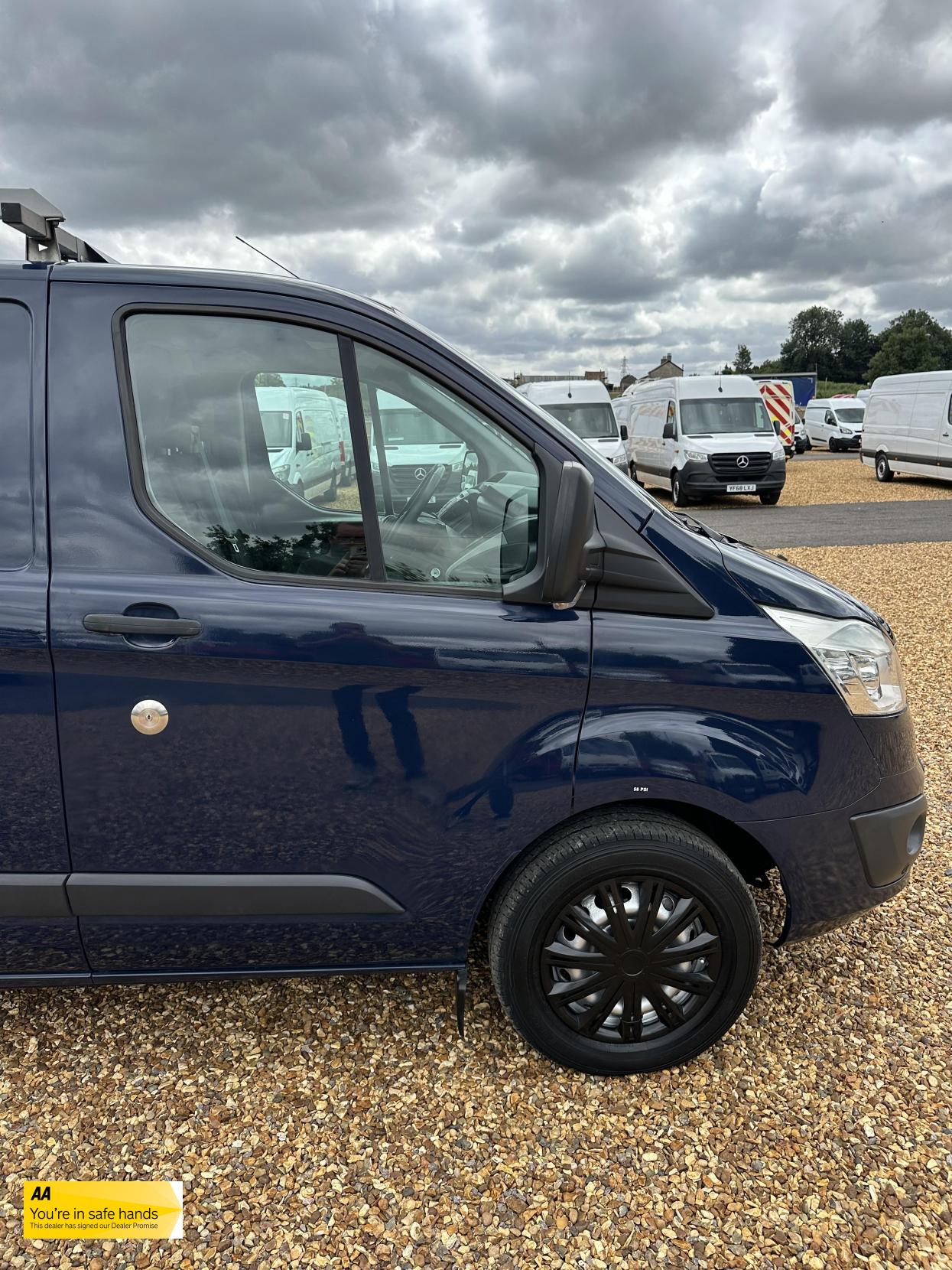 Ford Transit Custom 2.2 TDCi 330 Trend Panel Van 5dr Diesel Manual L2 H1 (197 g/km, 123 bhp)