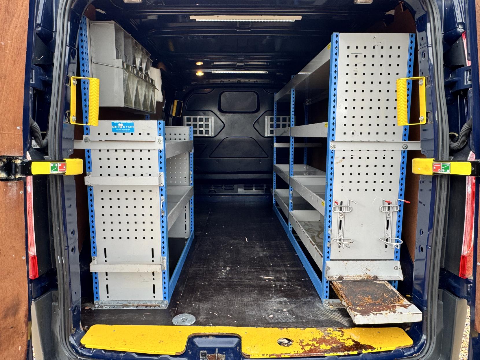 Ford Transit Custom 2.2 TDCi 330 Trend Panel Van 5dr Diesel Manual L2 H1 (197 g/km, 123 bhp)