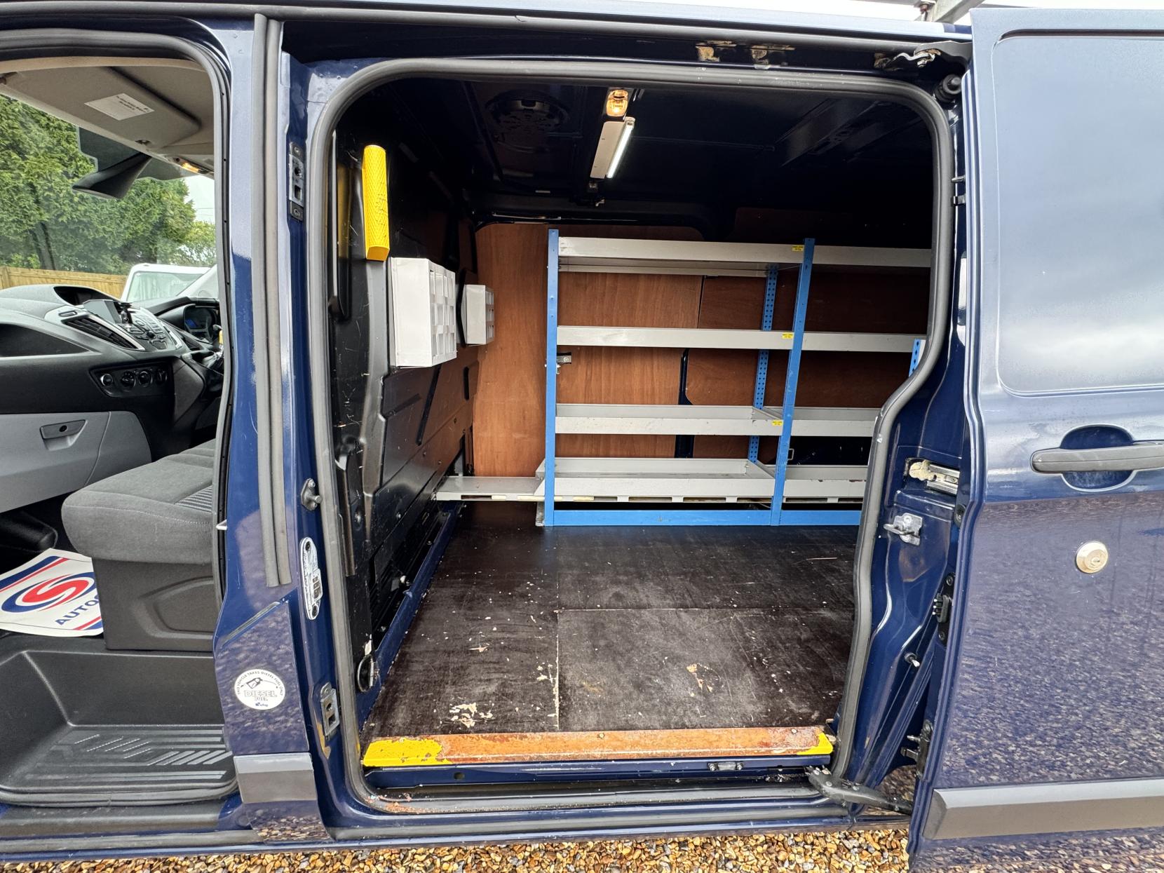 Ford Transit Custom 2.2 TDCi 330 Trend Panel Van 5dr Diesel Manual L2 H1 (197 g/km, 123 bhp)
