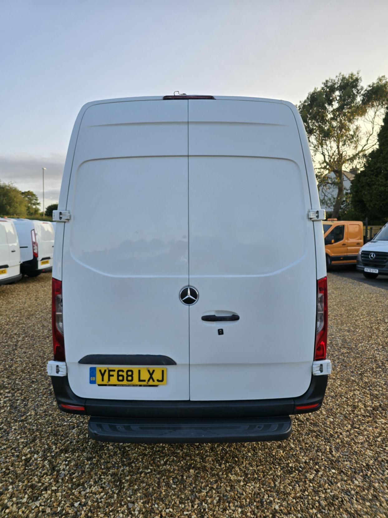 Mercedes-Benz Sprinter 2.1 311 CDI Panel Van 5dr Diesel Manual RWD L3 H2 Euro 6 (114 ps)