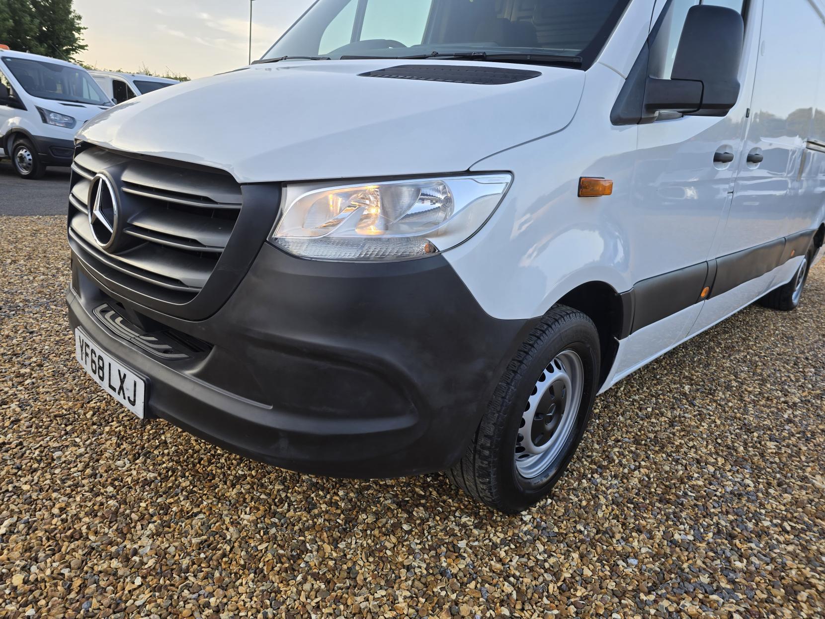 Mercedes-Benz Sprinter 2.1 311 CDI Panel Van 5dr Diesel Manual RWD L3 H2 Euro 6 (114 ps)