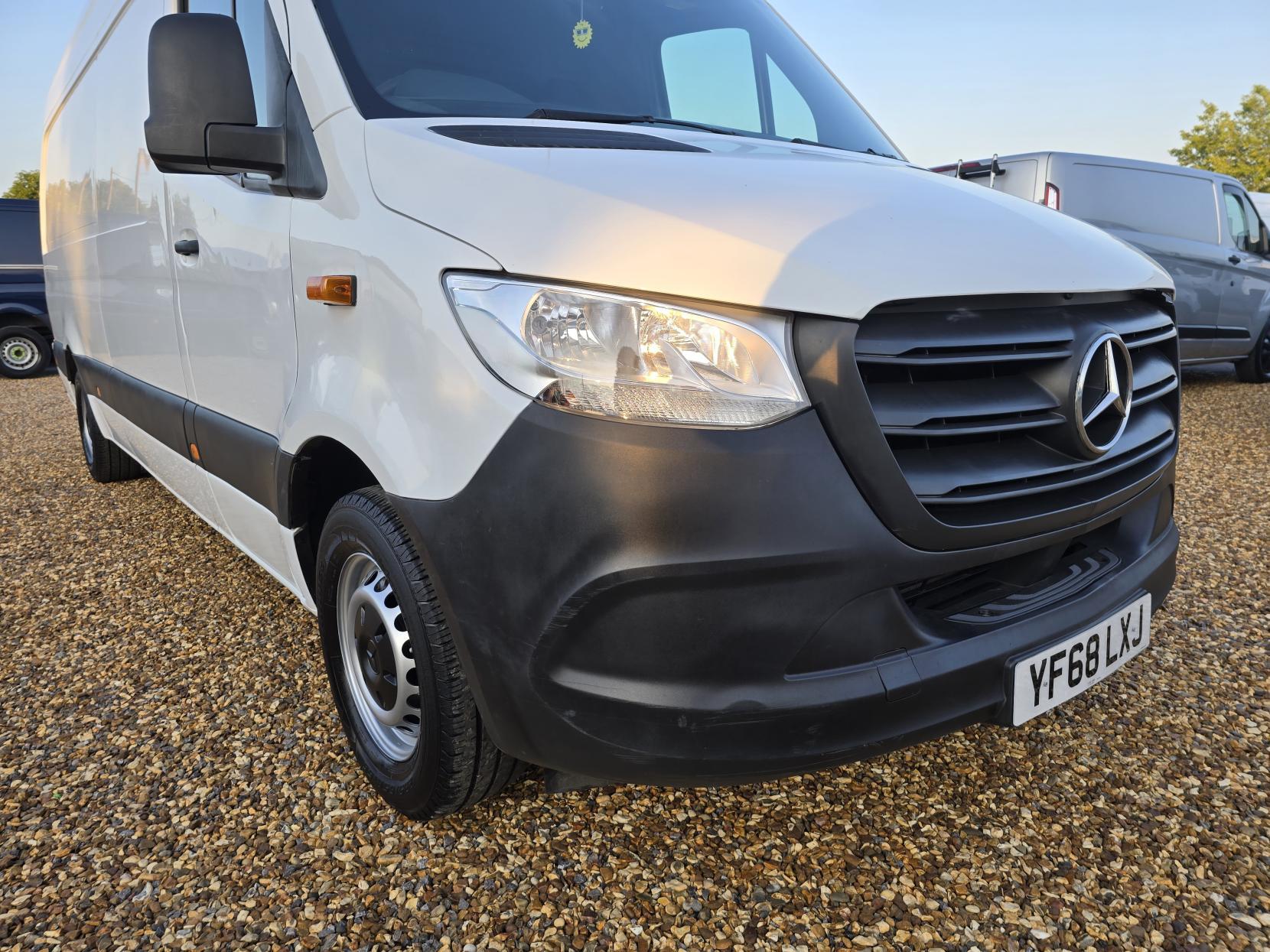 Mercedes-Benz Sprinter 2.1 311 CDI Panel Van 5dr Diesel Manual RWD L3 H2 Euro 6 (114 ps)