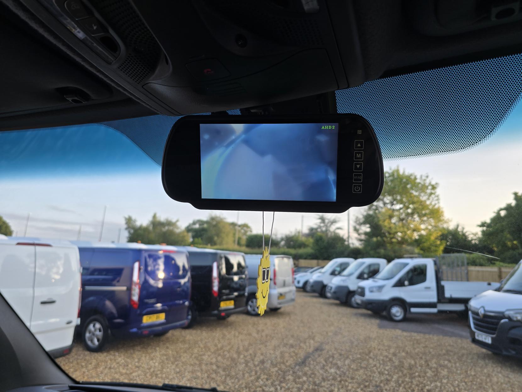 Mercedes-Benz Sprinter 2.1 311 CDI Panel Van 5dr Diesel Manual RWD L3 H2 Euro 6 (114 ps)