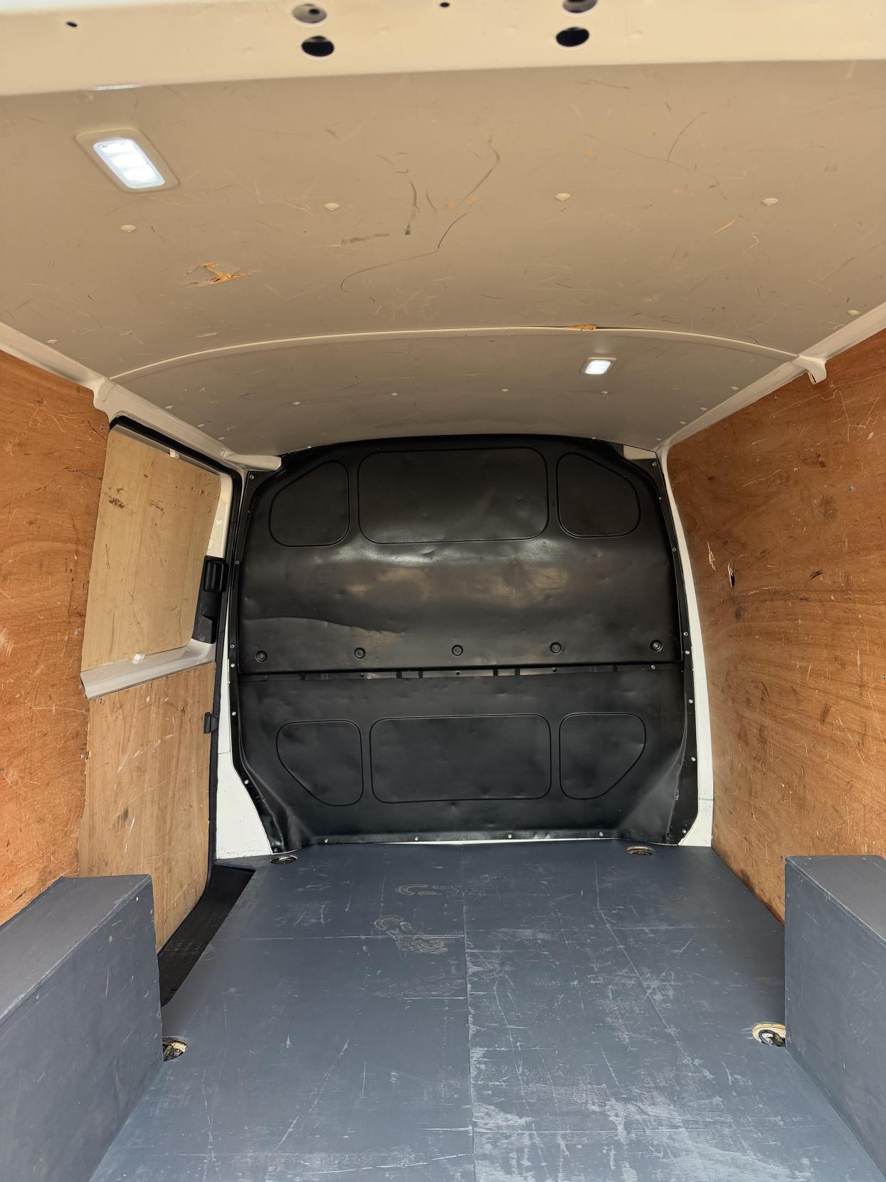 Volkswagen Transporter 2.0 TDI T28 Startline Panel Van 5dr Diesel Manual FWD SWB Euro 6 (s/s) (110 ps)