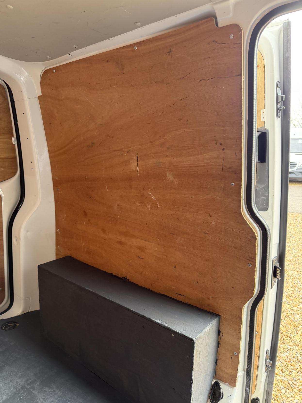 Volkswagen Transporter 2.0 TDI T28 Startline Panel Van 5dr Diesel Manual FWD SWB Euro 6 (s/s) (110 ps)