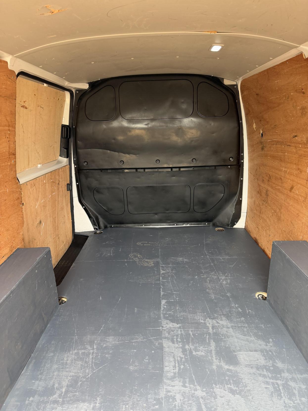 Volkswagen Transporter 2.0 TDI T28 Startline Panel Van 5dr Diesel Manual FWD SWB Euro 6 (s/s) (110 ps)