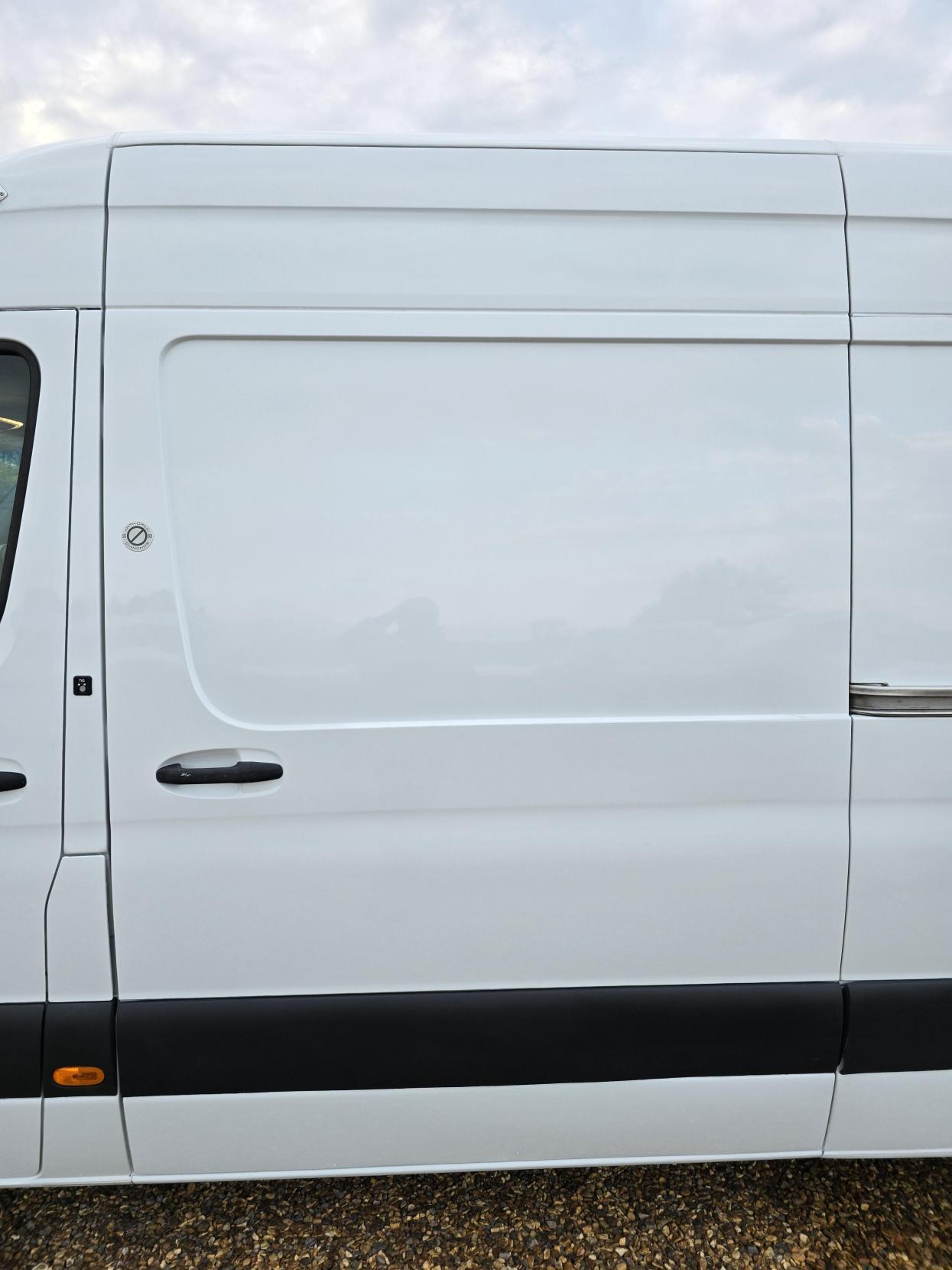 Mercedes-Benz Sprinter 2.1 311 CDI Panel Van 5dr Diesel Manual RWD L3 H2 Euro 6 (114 ps)