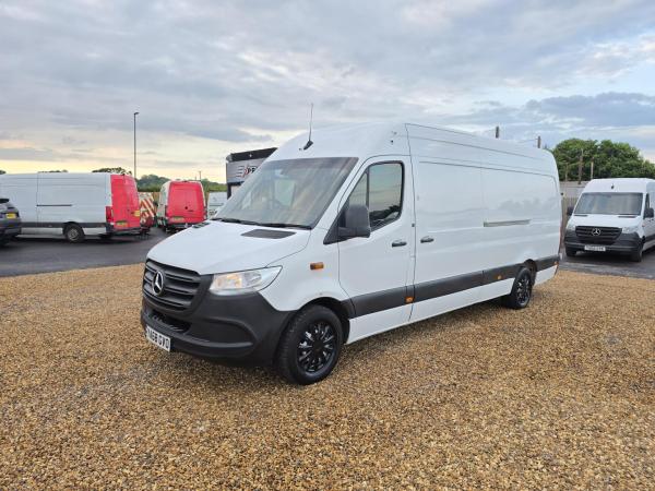 Mercedes-Benz Sprinter 2.1 311 CDI Panel Van 5dr Diesel Manual RWD L3 H2 Euro 6 (114 ps)
