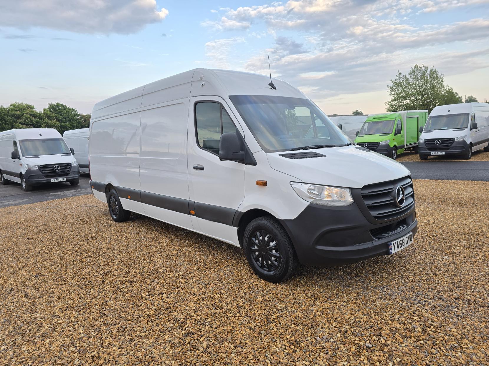 Mercedes-Benz Sprinter 2.1 311 CDI Panel Van 5dr Diesel Manual RWD L3 H2 Euro 6 (114 ps)