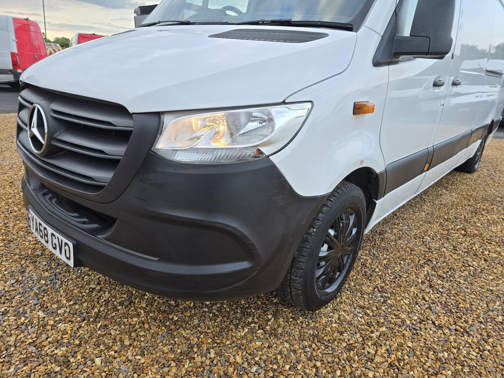 Mercedes-Benz Sprinter 2.1 311 CDI Panel Van 5dr Diesel Manual RWD L3 H2 Euro 6 (114 ps)