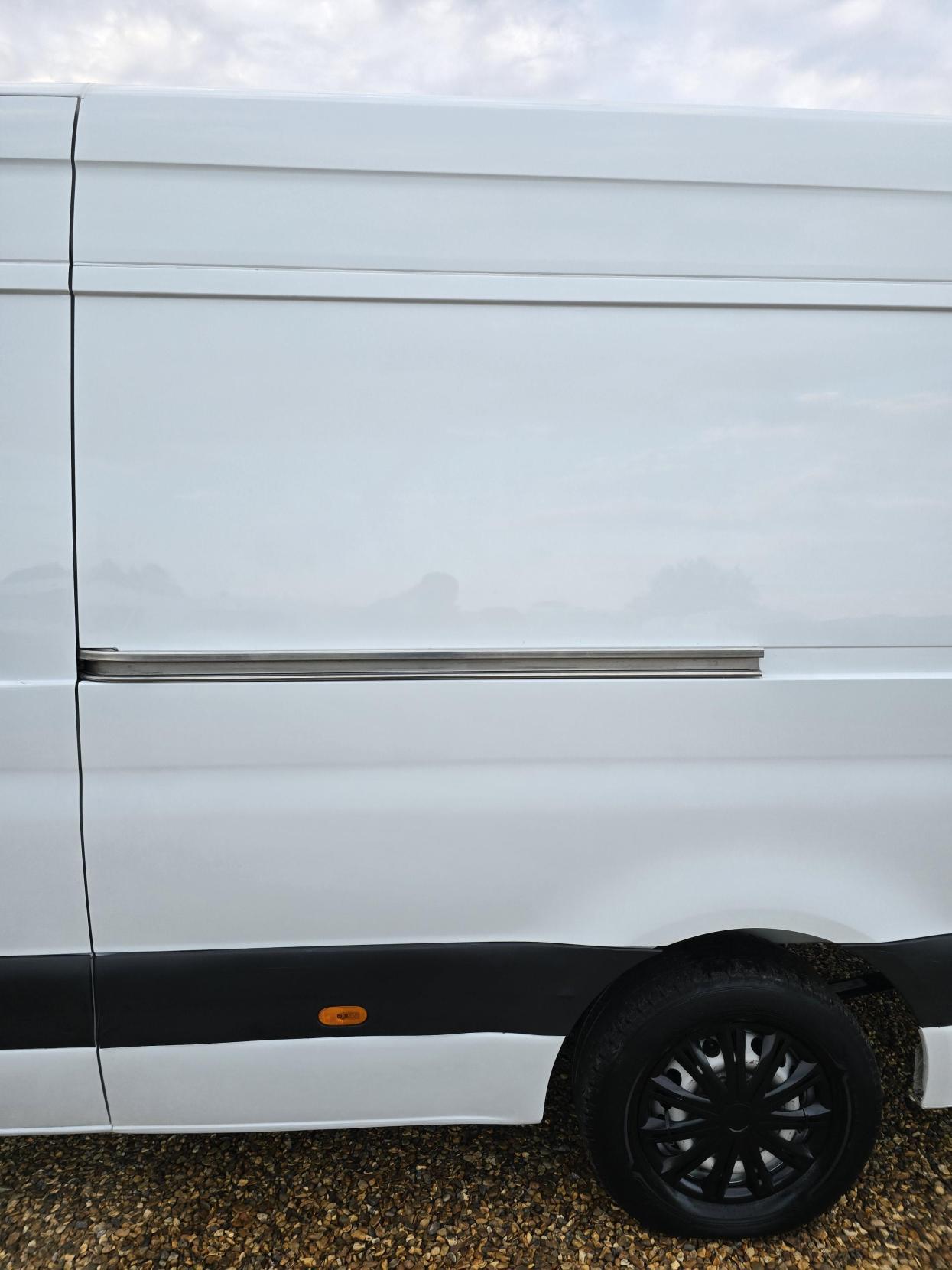 Mercedes-Benz Sprinter 2.1 311 CDI Panel Van 5dr Diesel Manual RWD L3 H2 Euro 6 (114 ps)